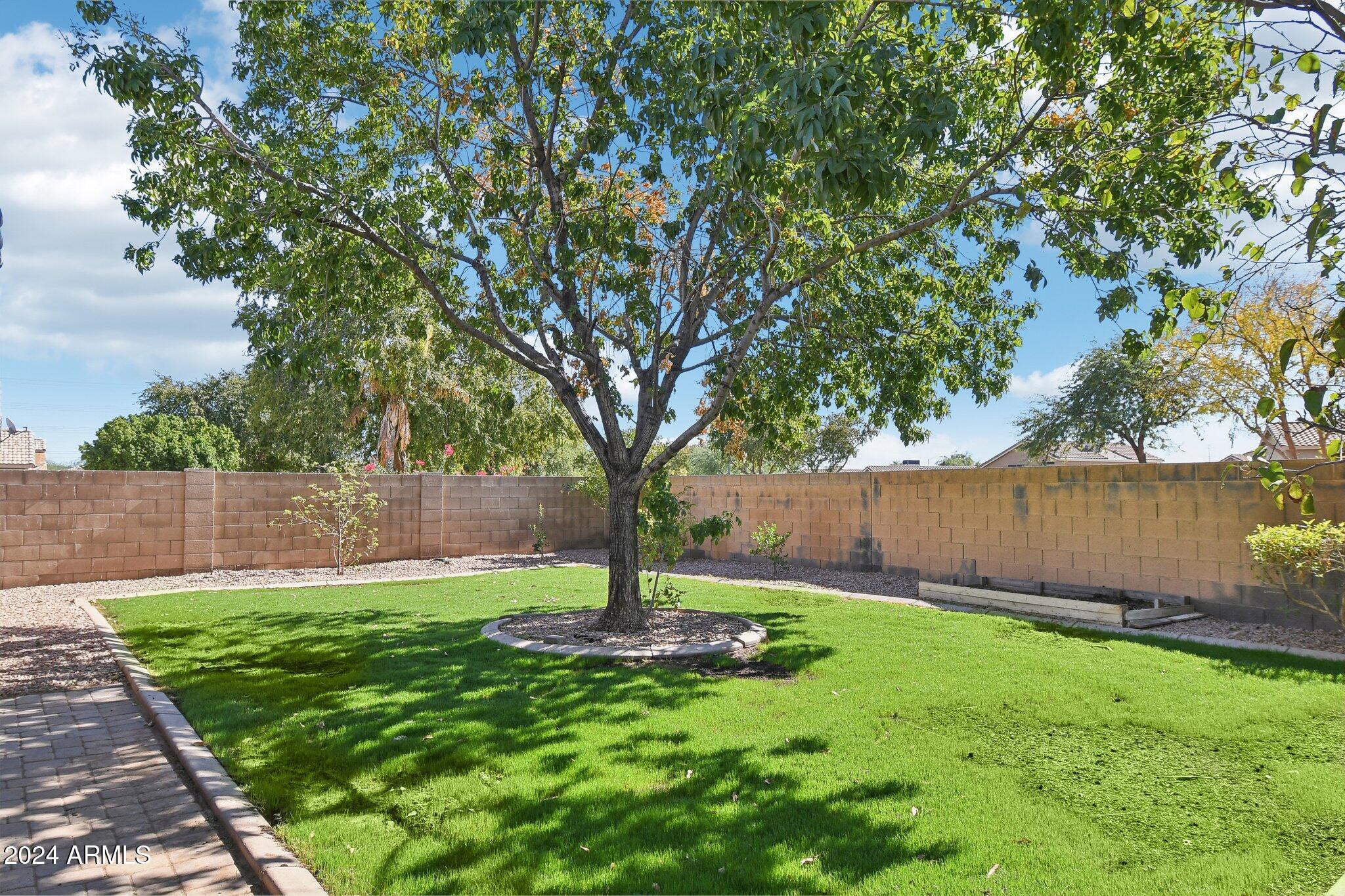 3619 W Charlotte Drive