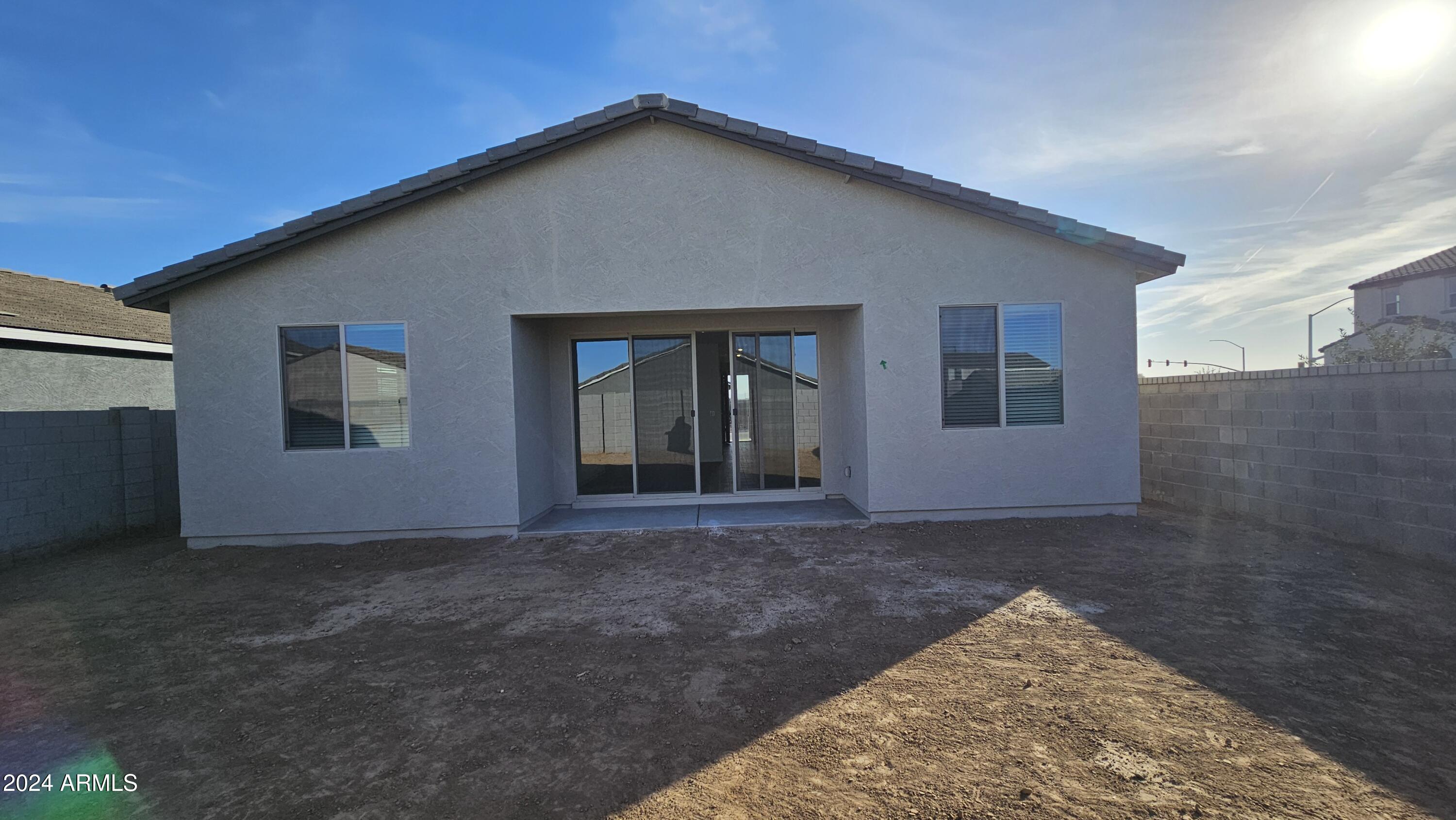 37562 N COWBOY Lane
