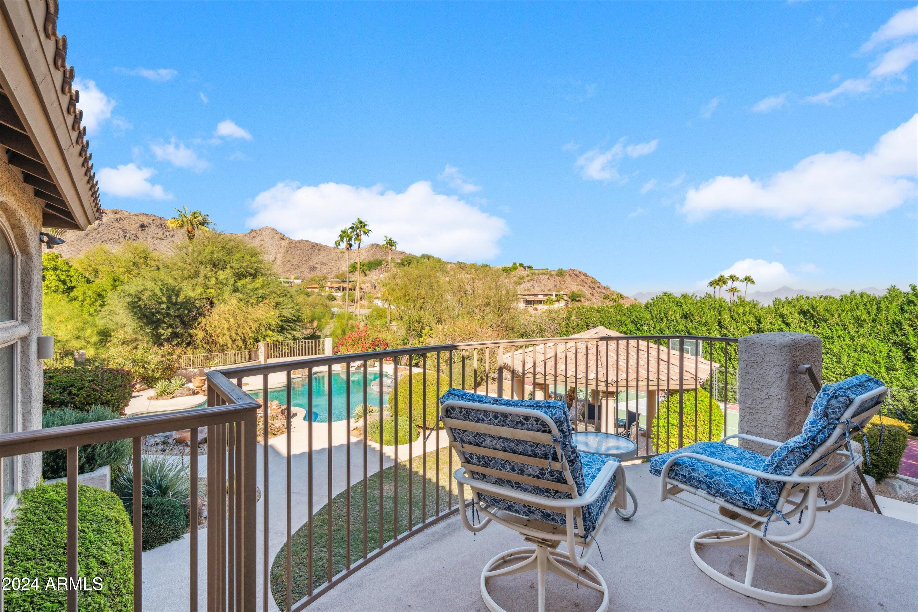 7801 N Sherri Lane