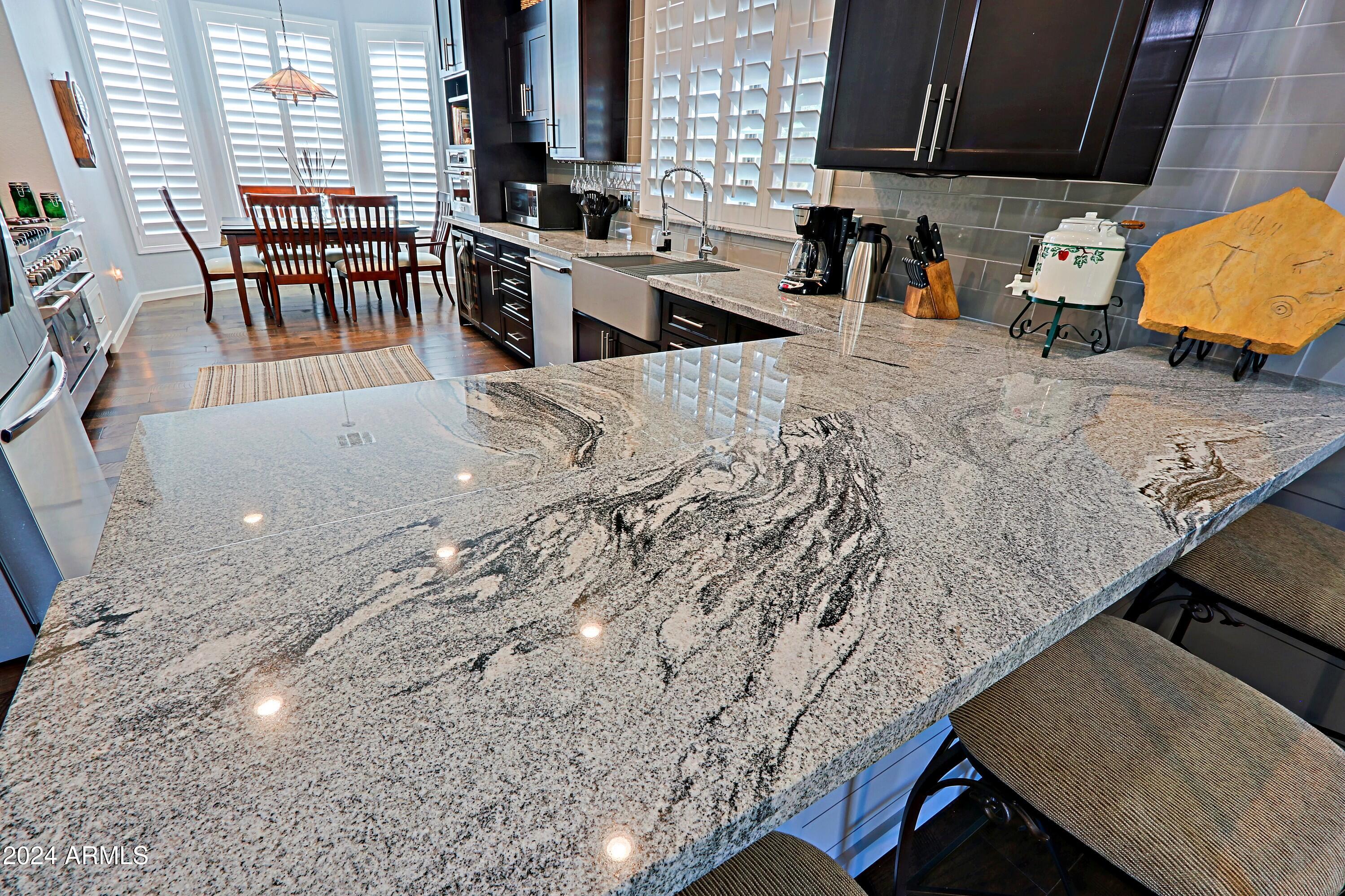 9338 E LAUREL Circle