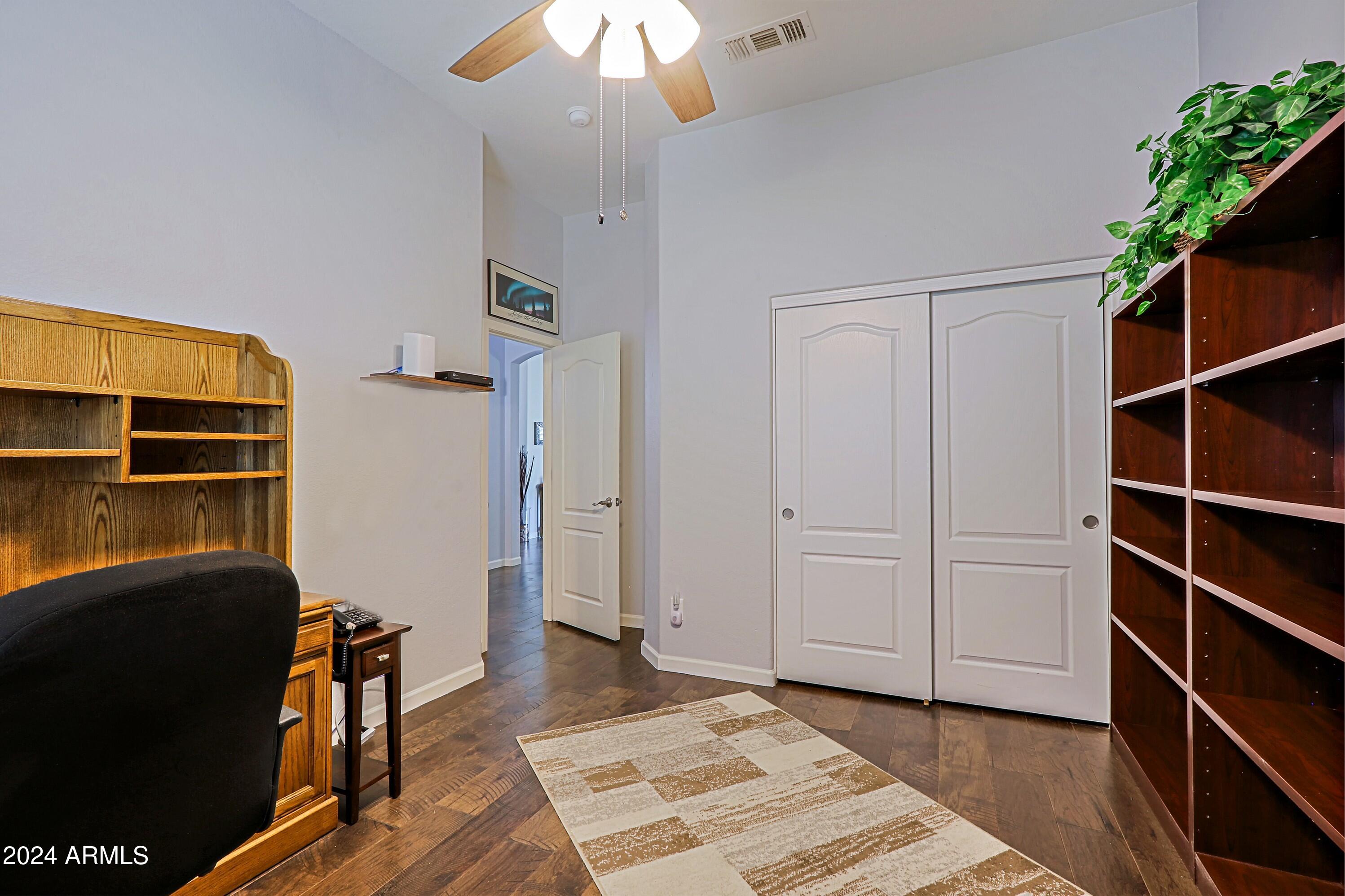 9338 E LAUREL Circle