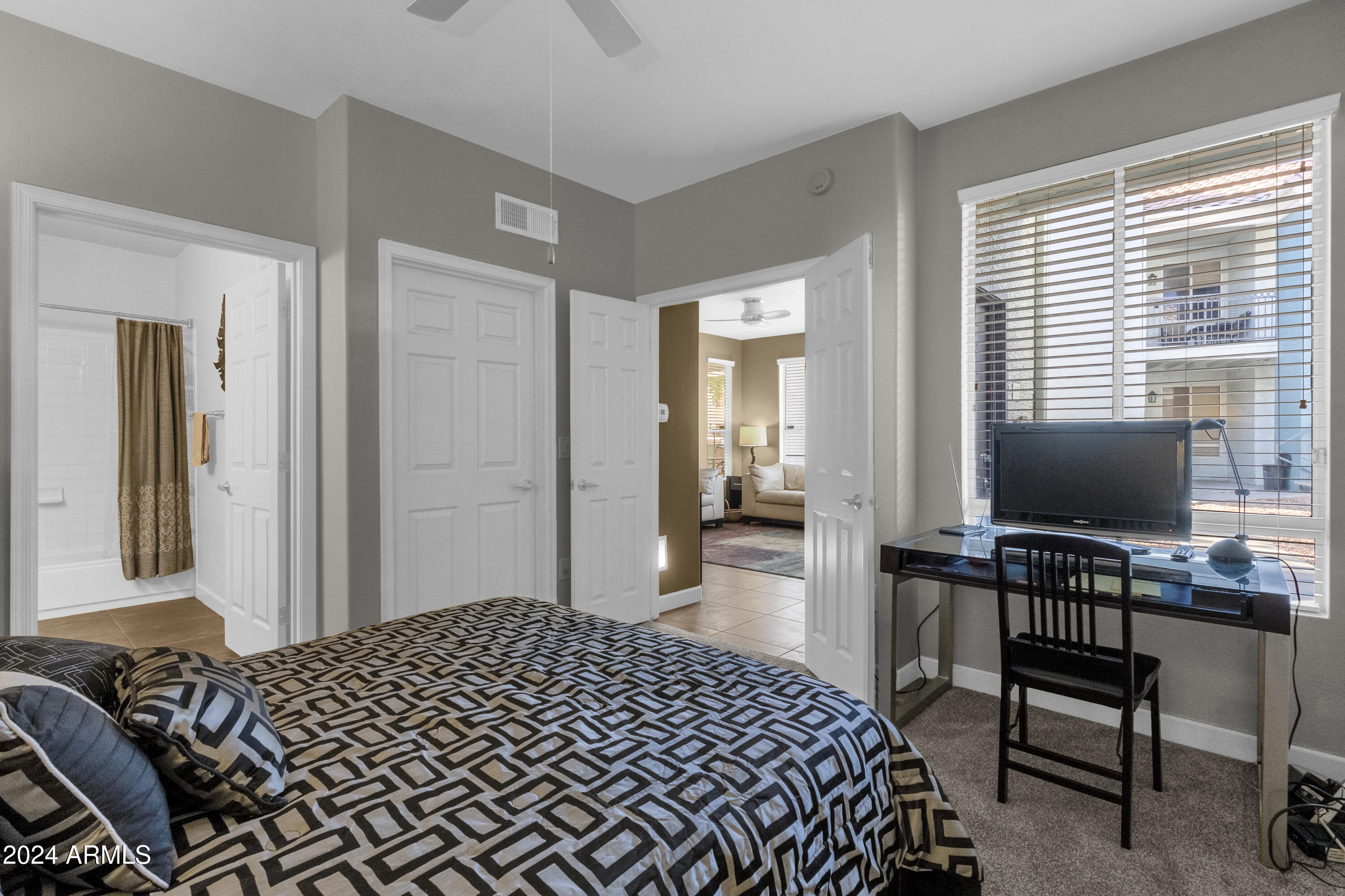 1100 N PRIEST Drive # 1092