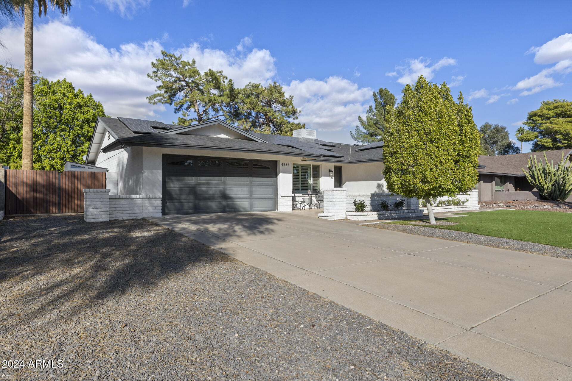 4836 E MARILYN Road
