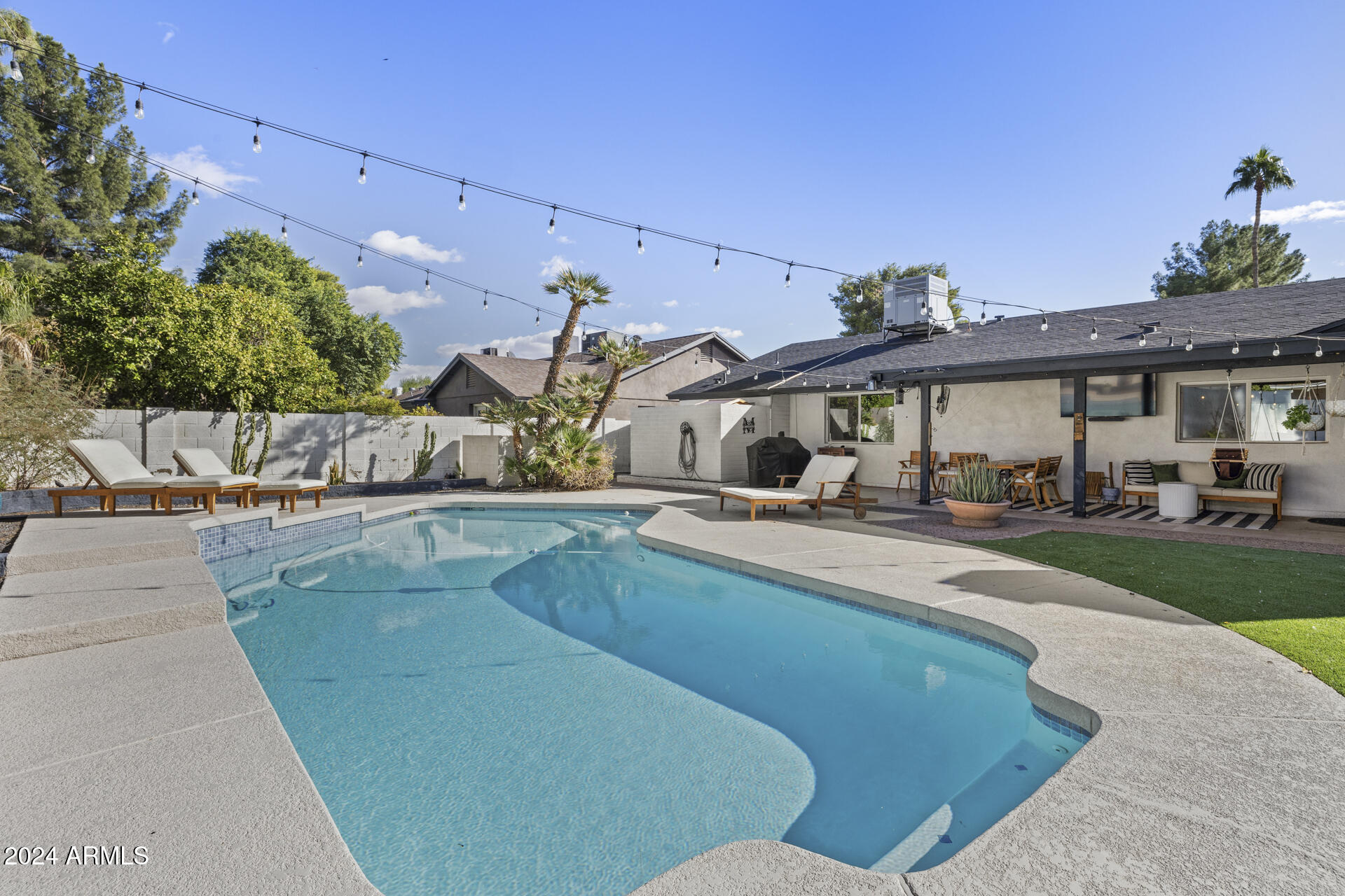 4836 E MARILYN Road