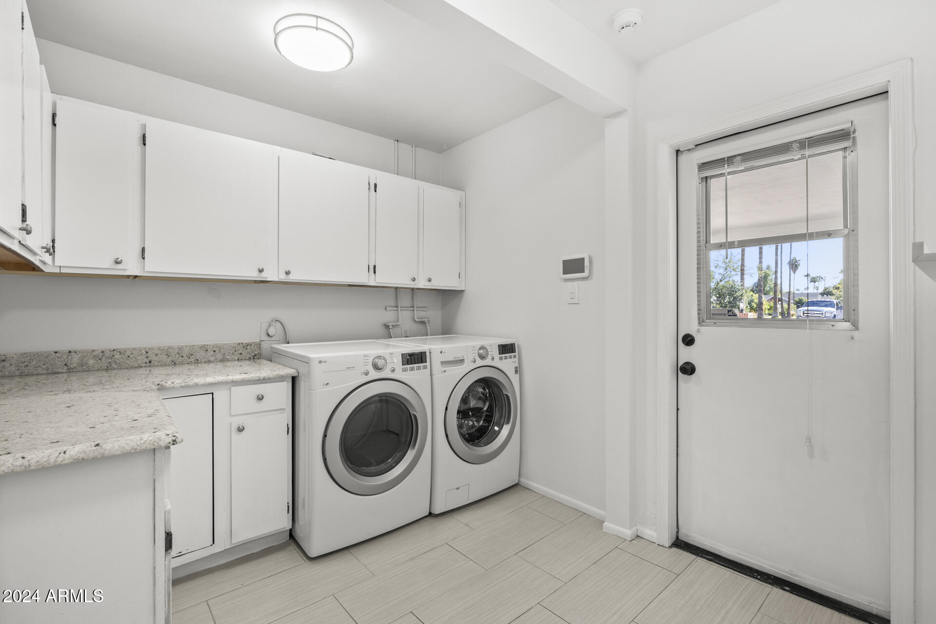 4322 E MULBERRY Drive