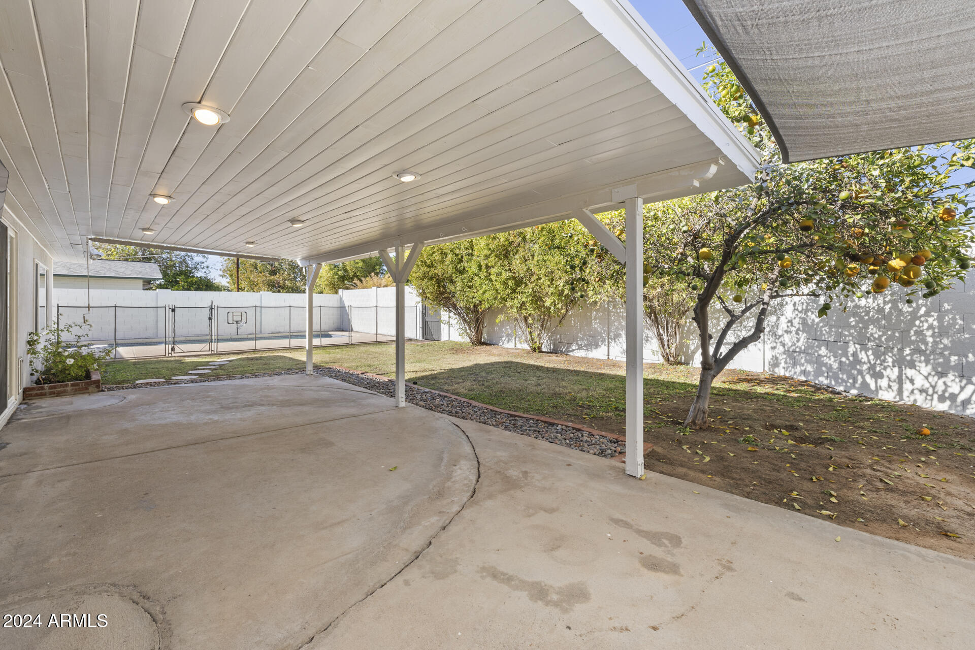 4322 E MULBERRY Drive