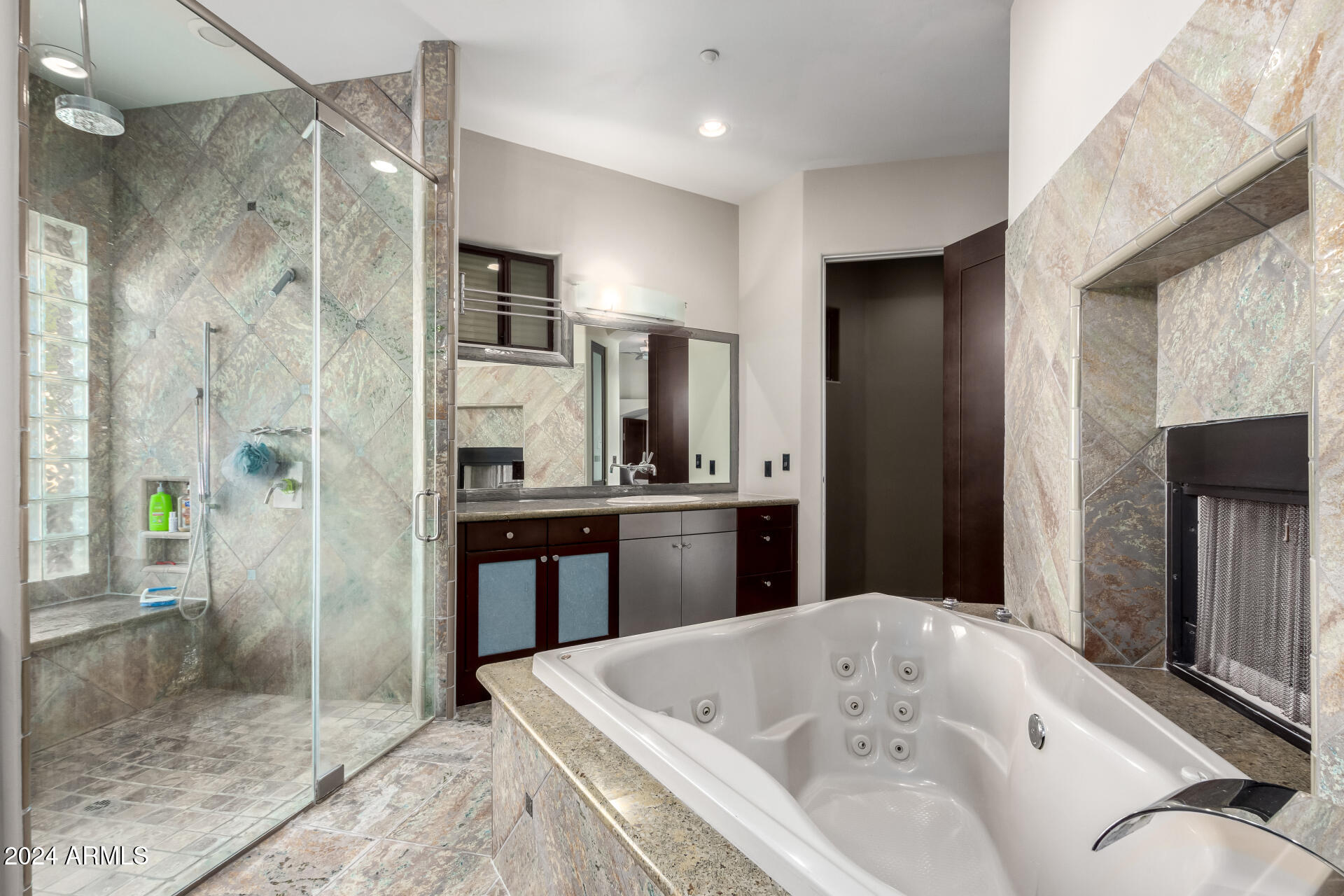 10837 E IRONWOOD Drive