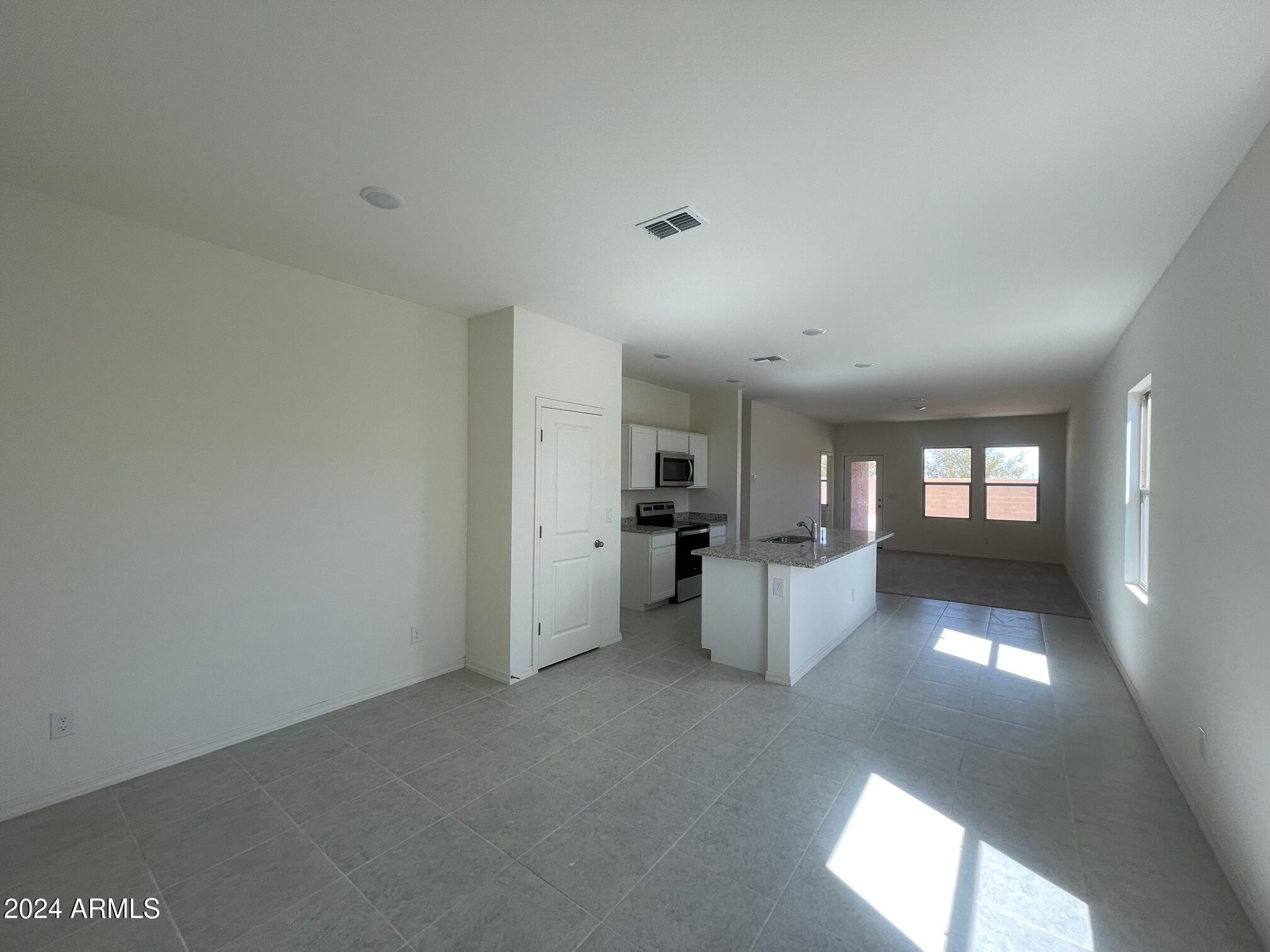 1921 E Harness Lane