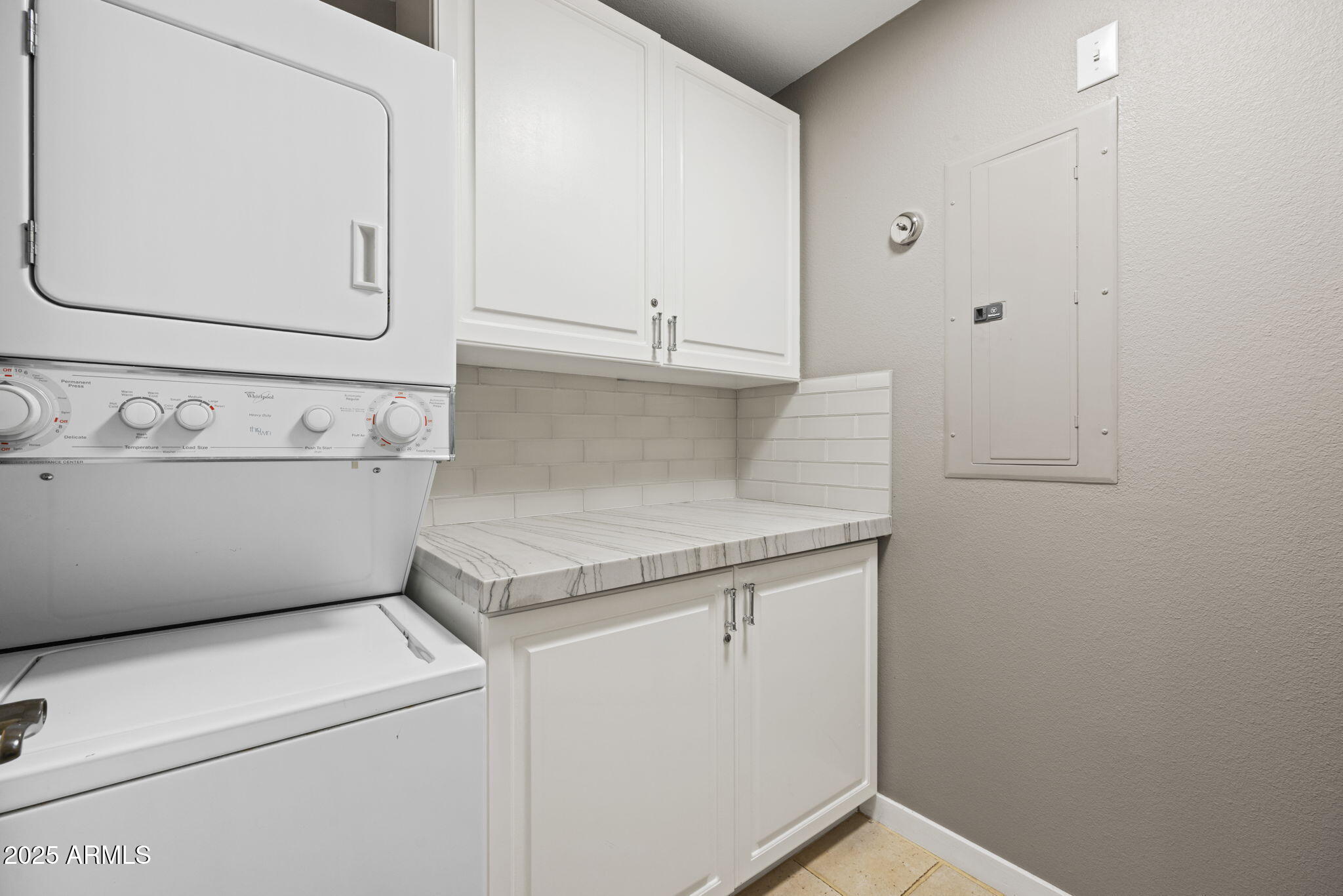 2802 E CAMINO ACEQUIA Drive # 8