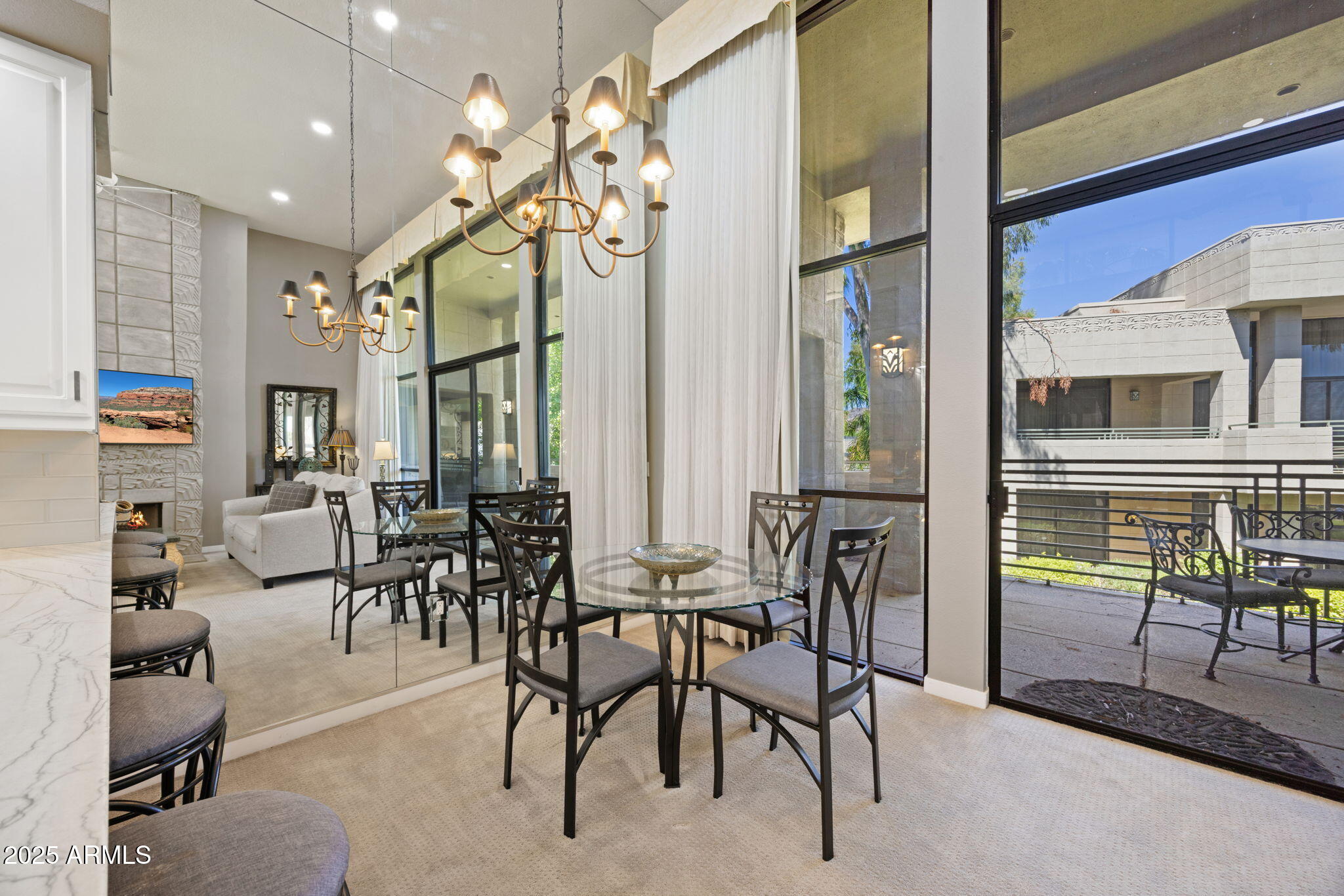 2802 E CAMINO ACEQUIA Drive # 8