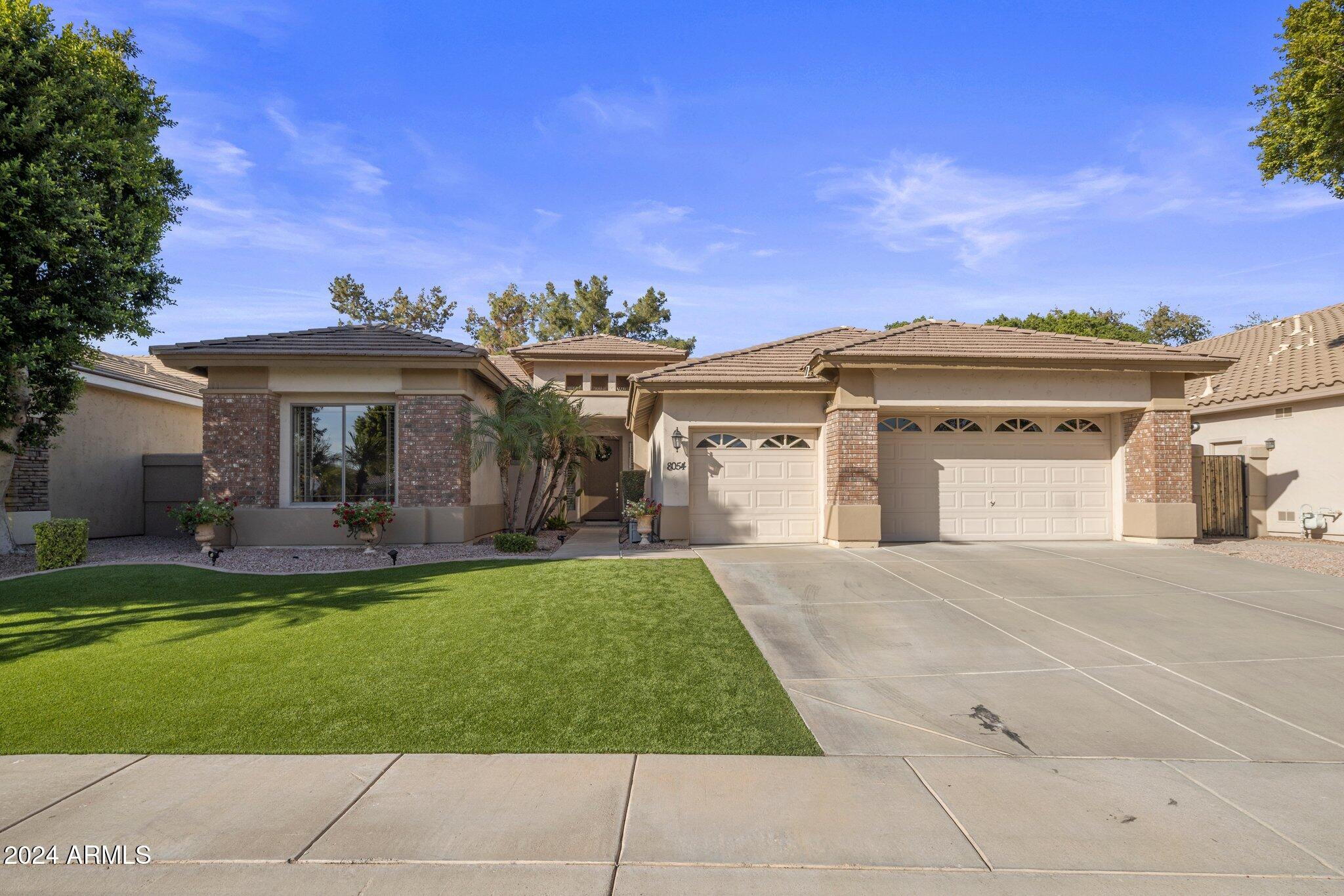 8054 S Stephanie Lane