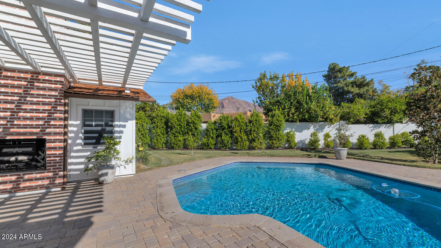 5010 E CALLE REDONDA --
