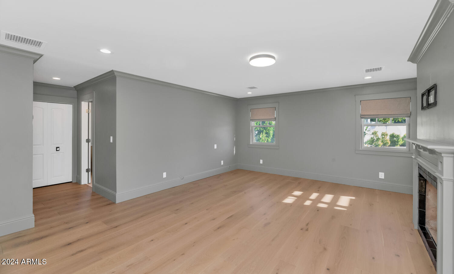 5010 E CALLE REDONDA --