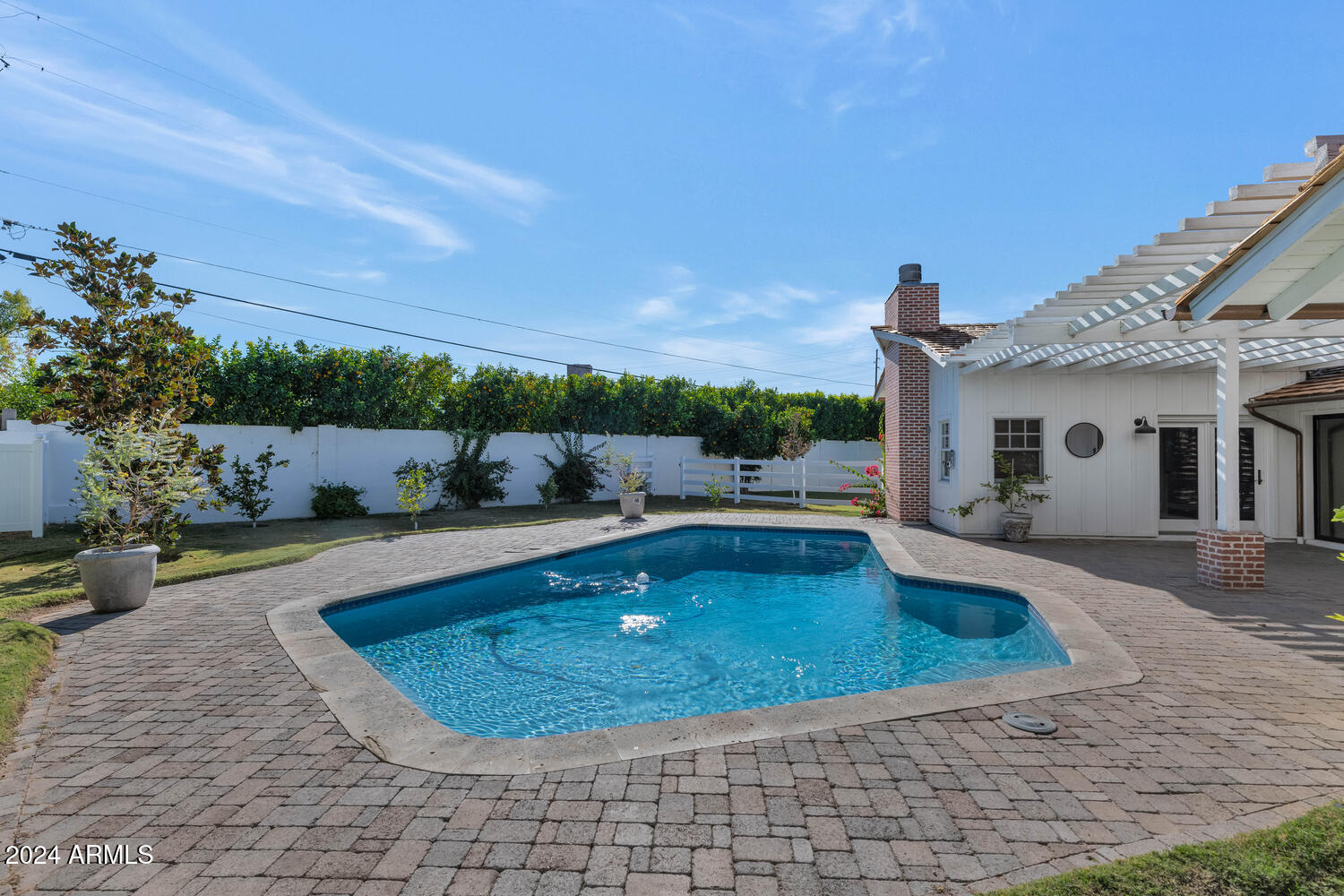 5010 E CALLE REDONDA --