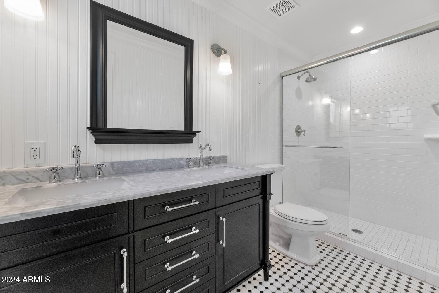5010 E CALLE REDONDA --