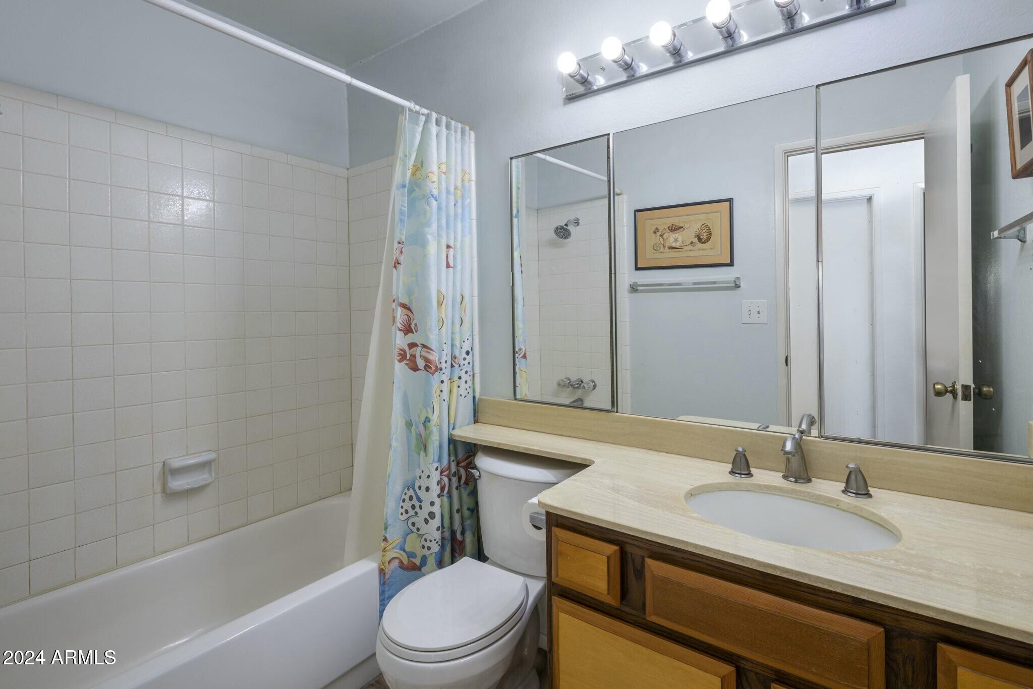 8414 N CENTRAL Avenue # A