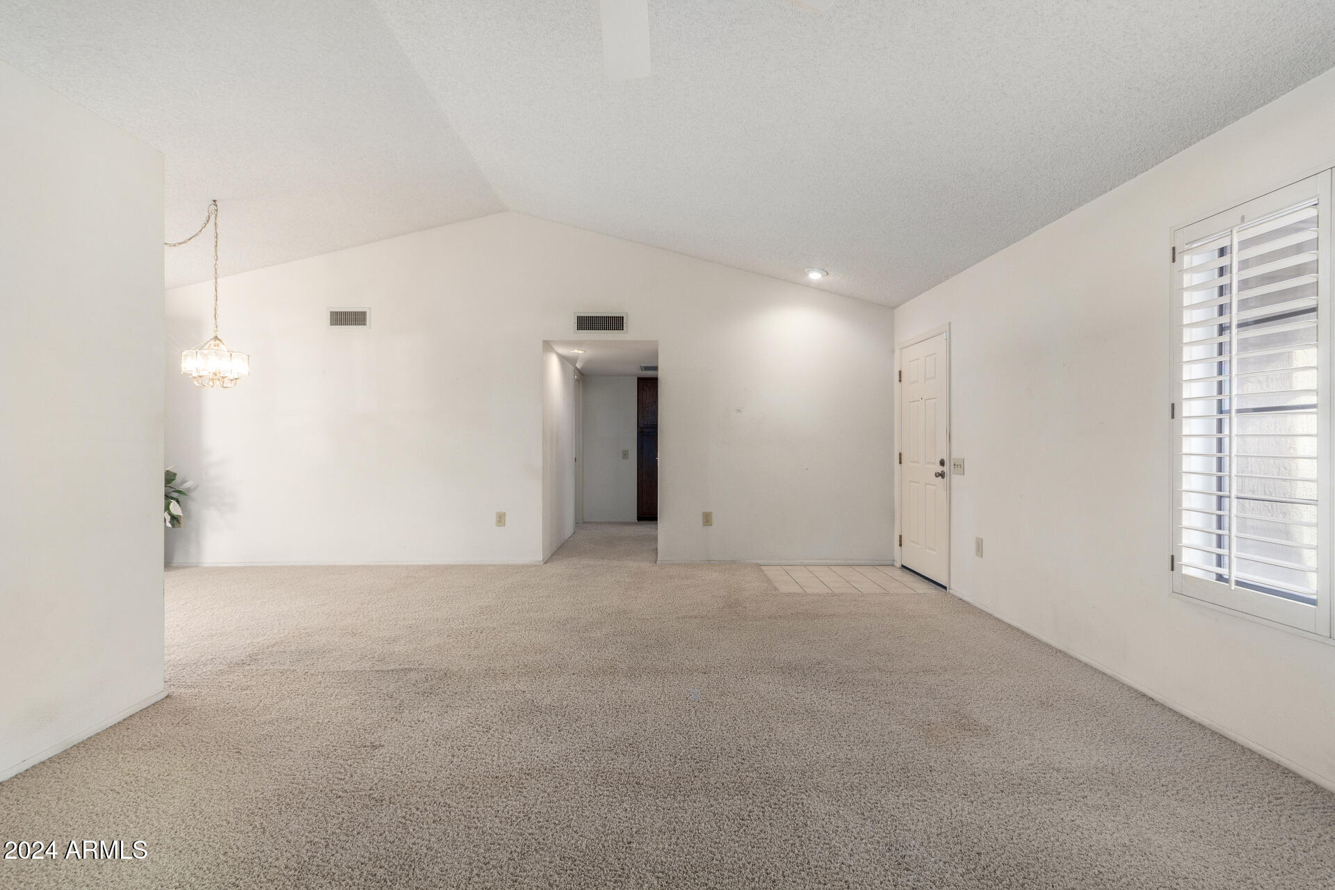 17218 N DESERT GLEN Drive