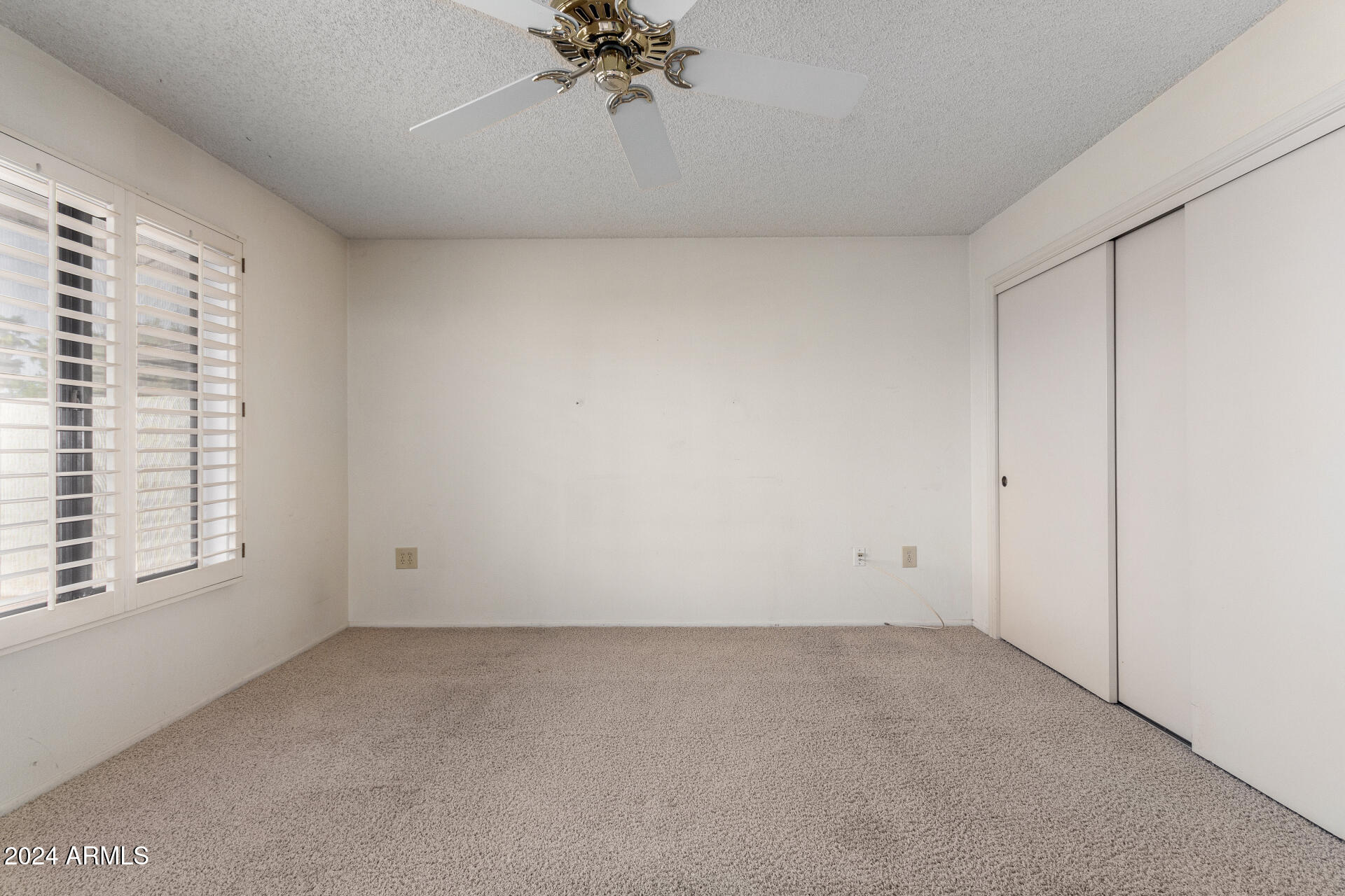 17218 N DESERT GLEN Drive