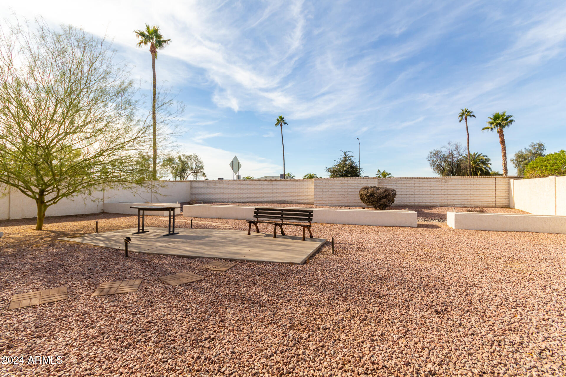 17218 N DESERT GLEN Drive