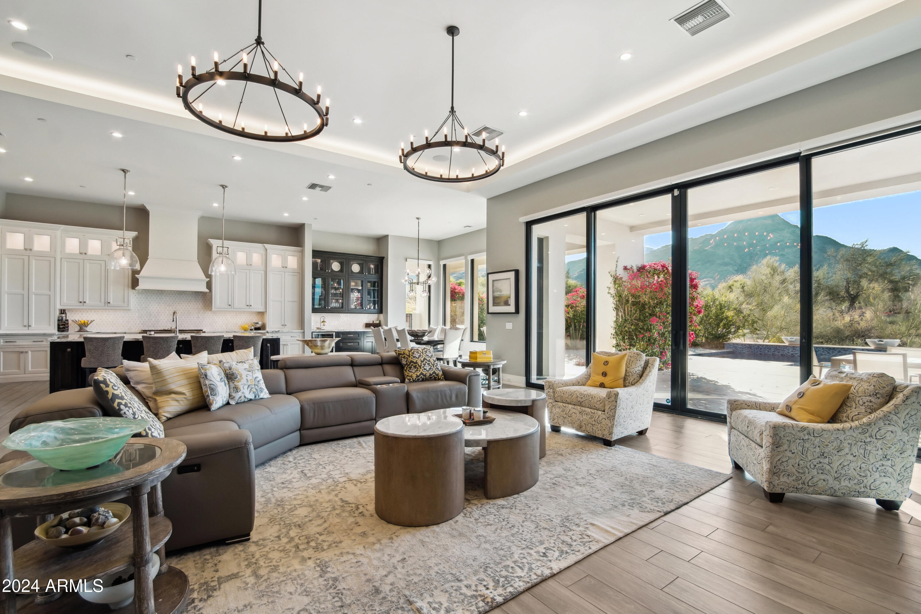 11299 E DESERT VISTA Road