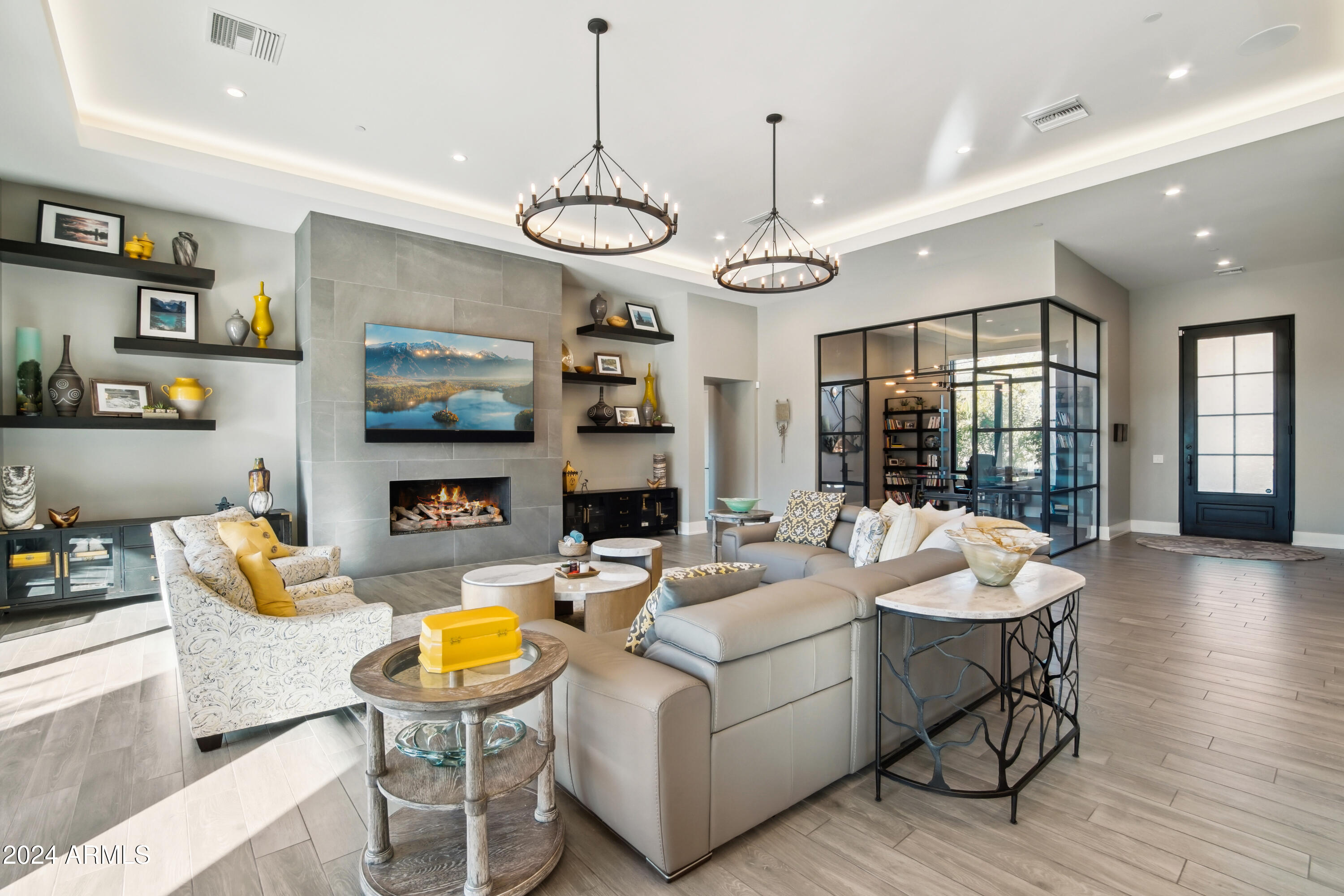 11299 E DESERT VISTA Road