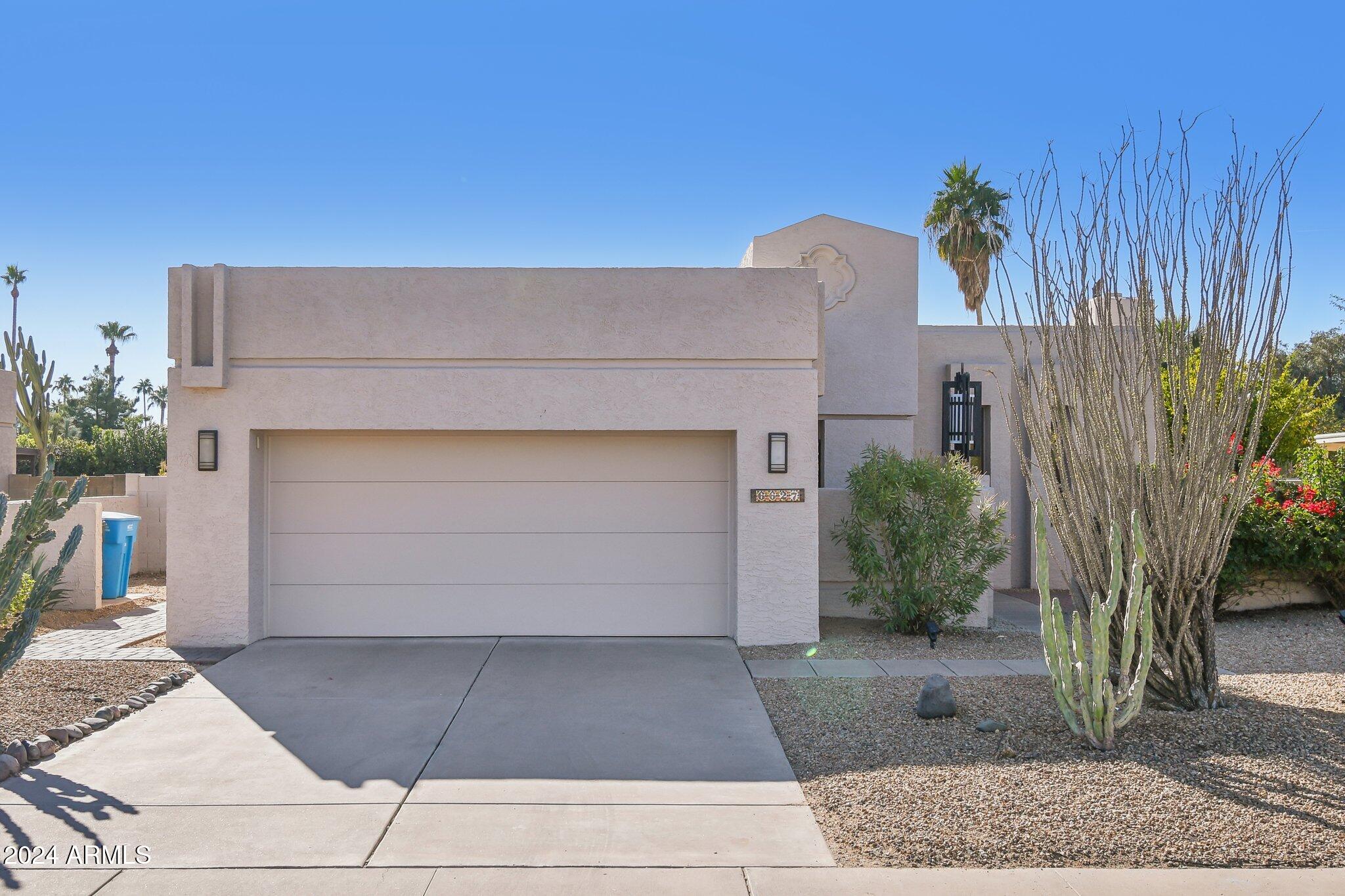 6627 E KELTON Lane