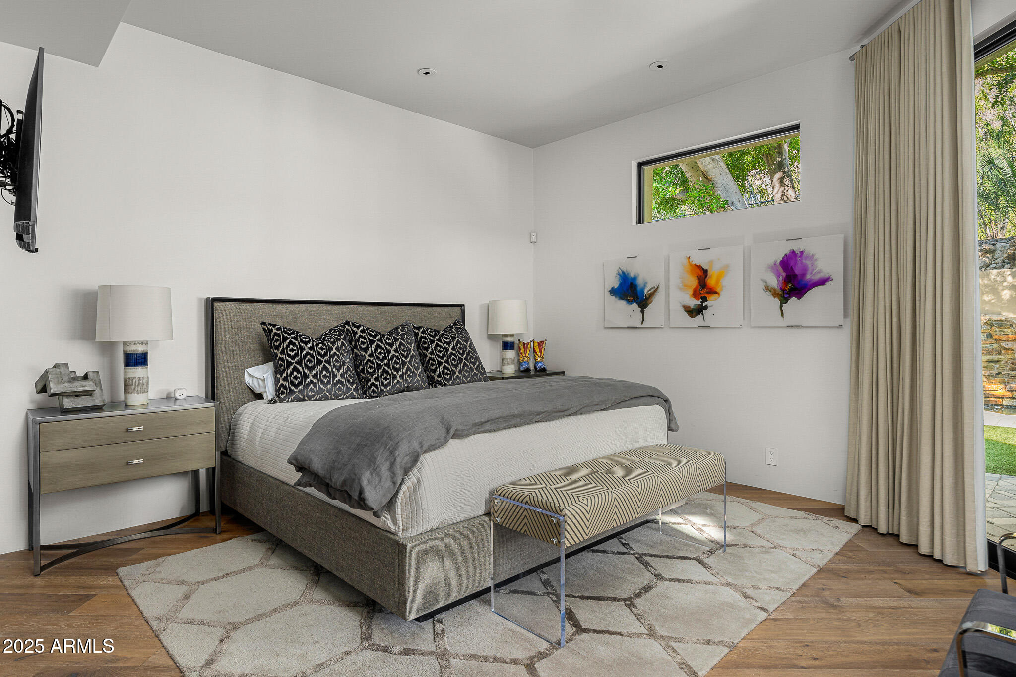 5630 E ROCKRIDGE Road