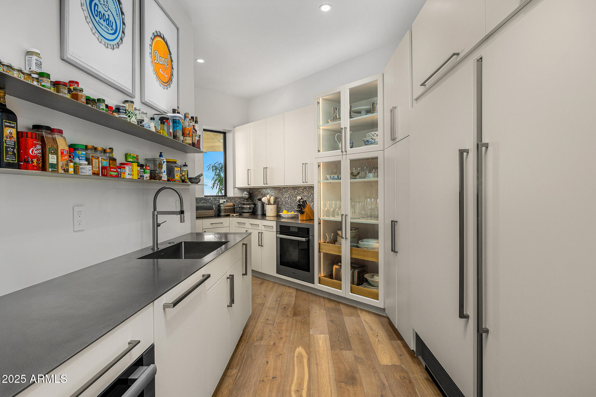 5630 E ROCKRIDGE Road