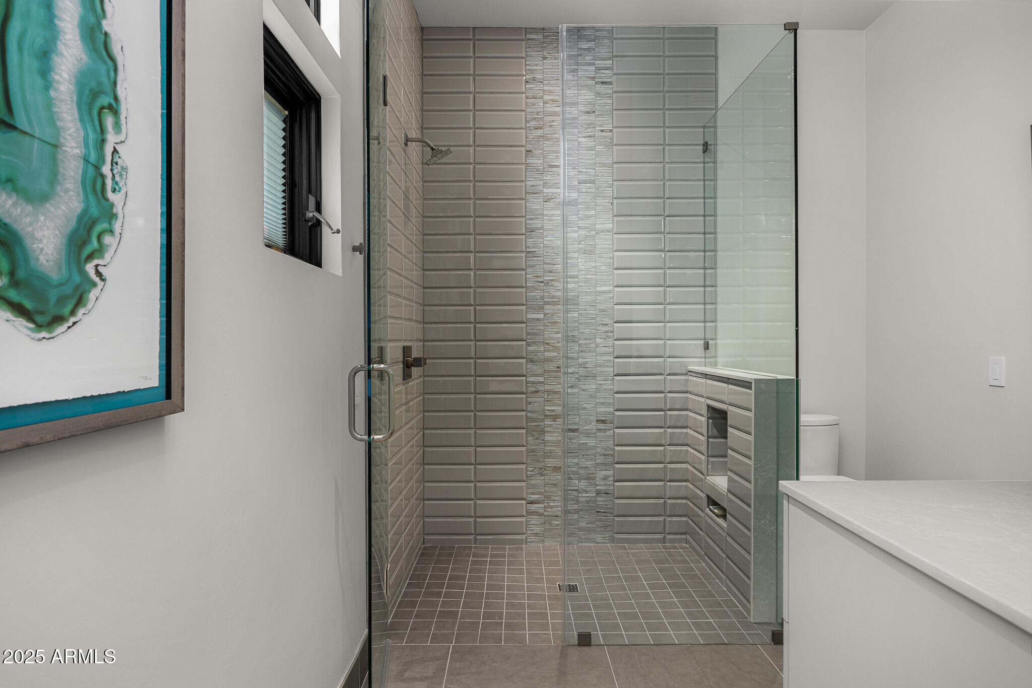 5630 E ROCKRIDGE Road