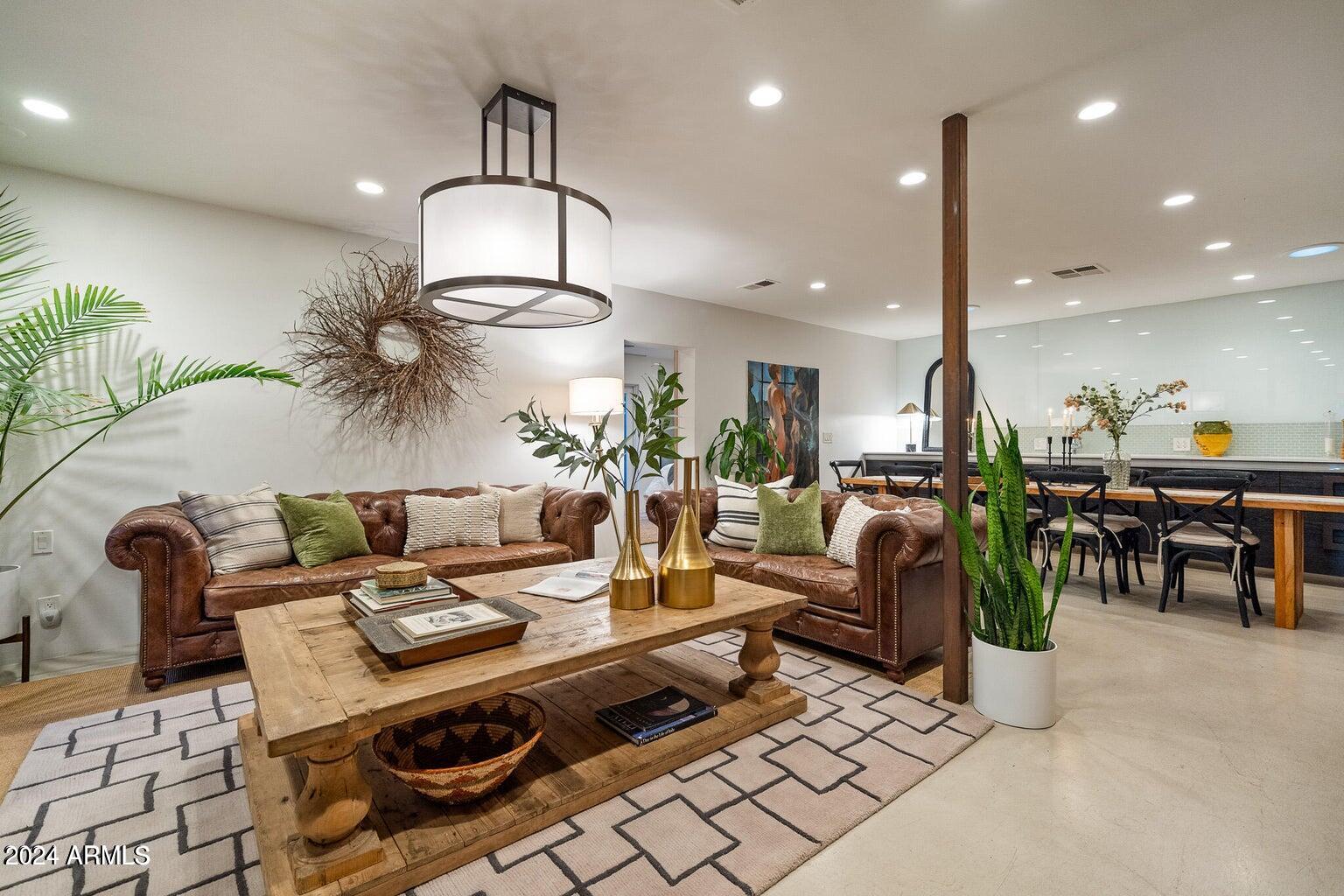 3320 N 44TH Street