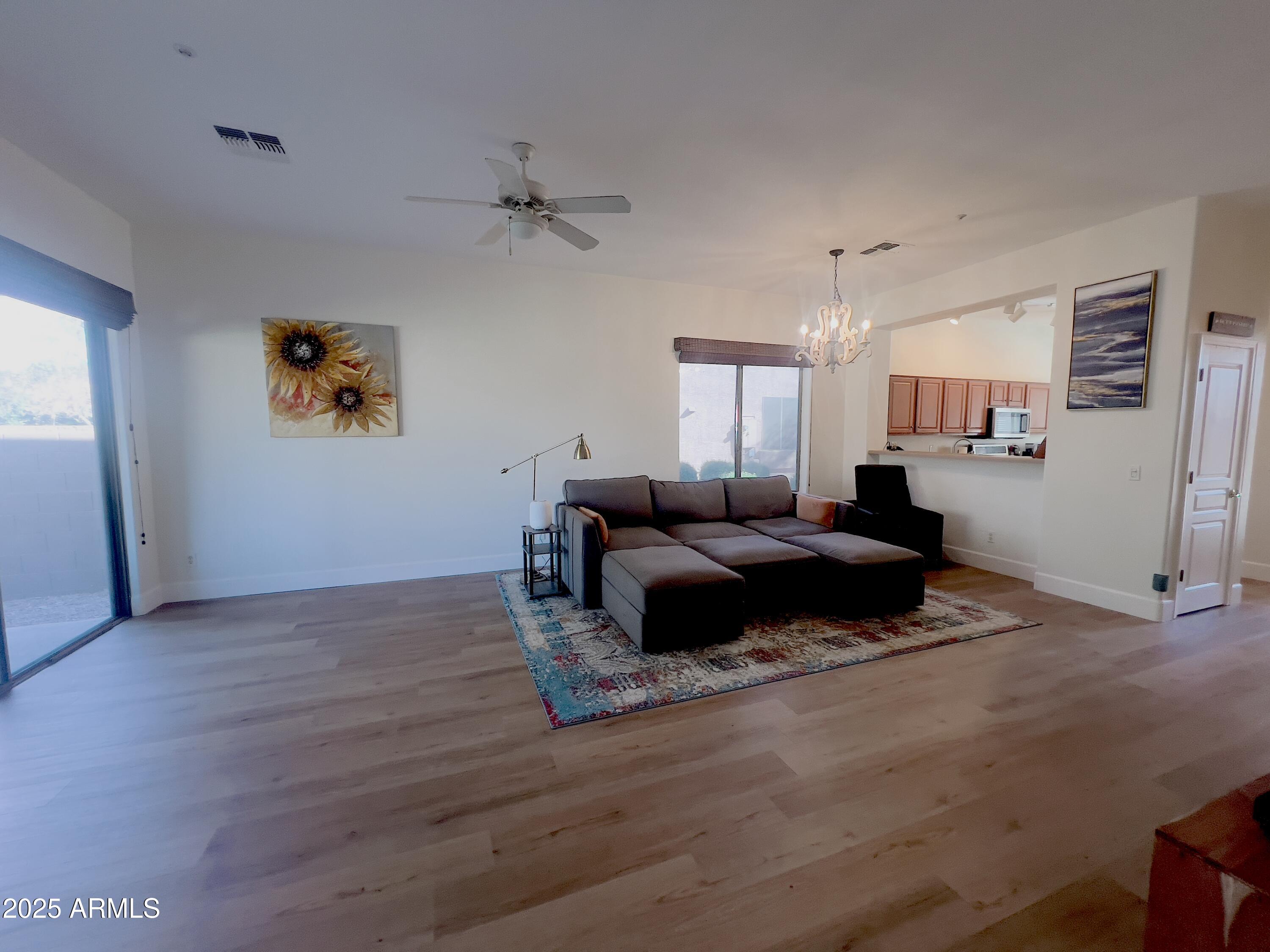 1412 W MARLIN Drive