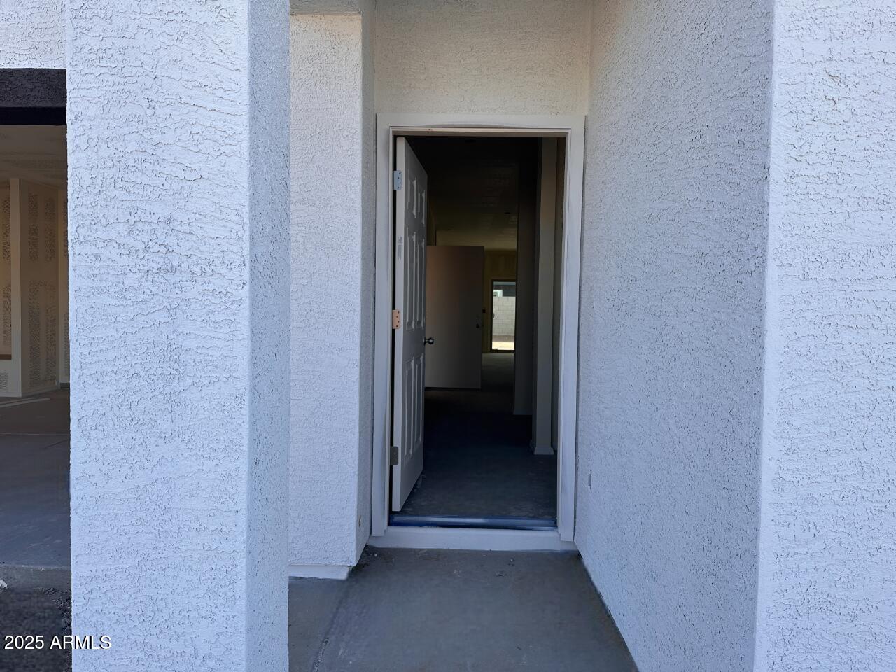 47761 W KENNER Drive