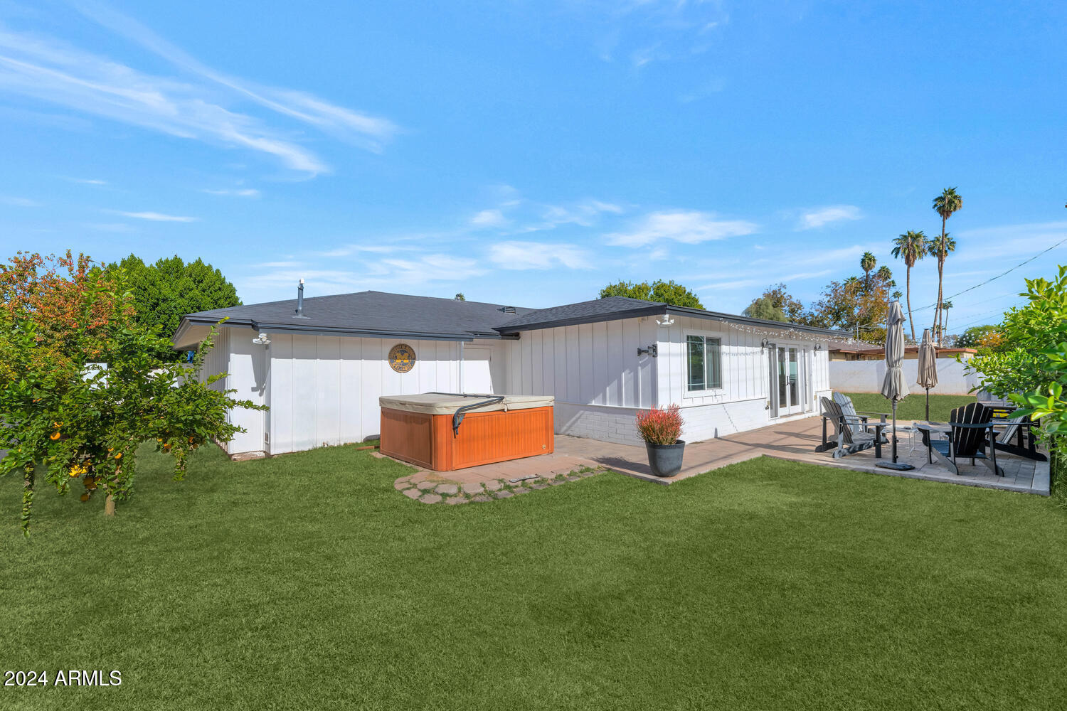 4901 E FLOWER Street