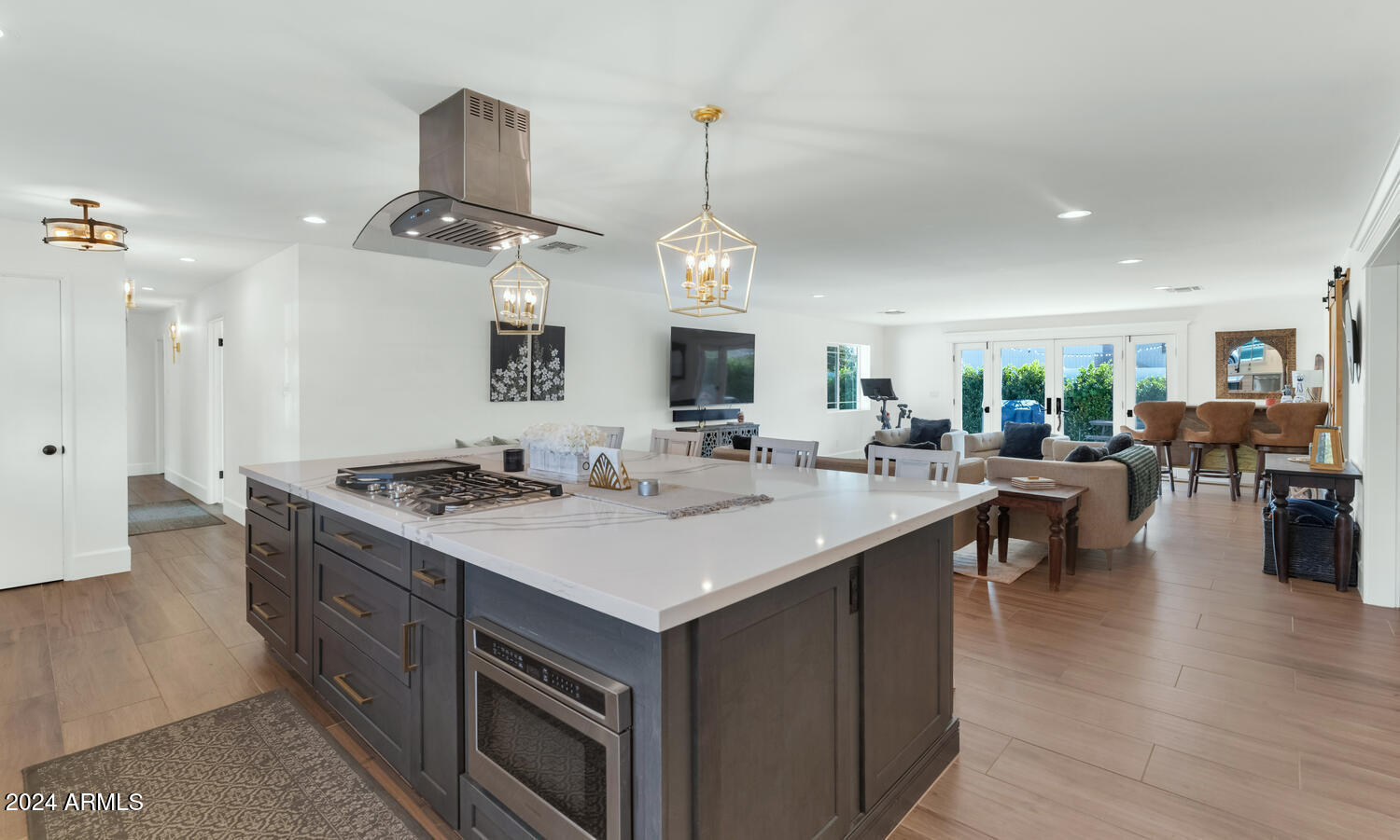 4901 E FLOWER Street