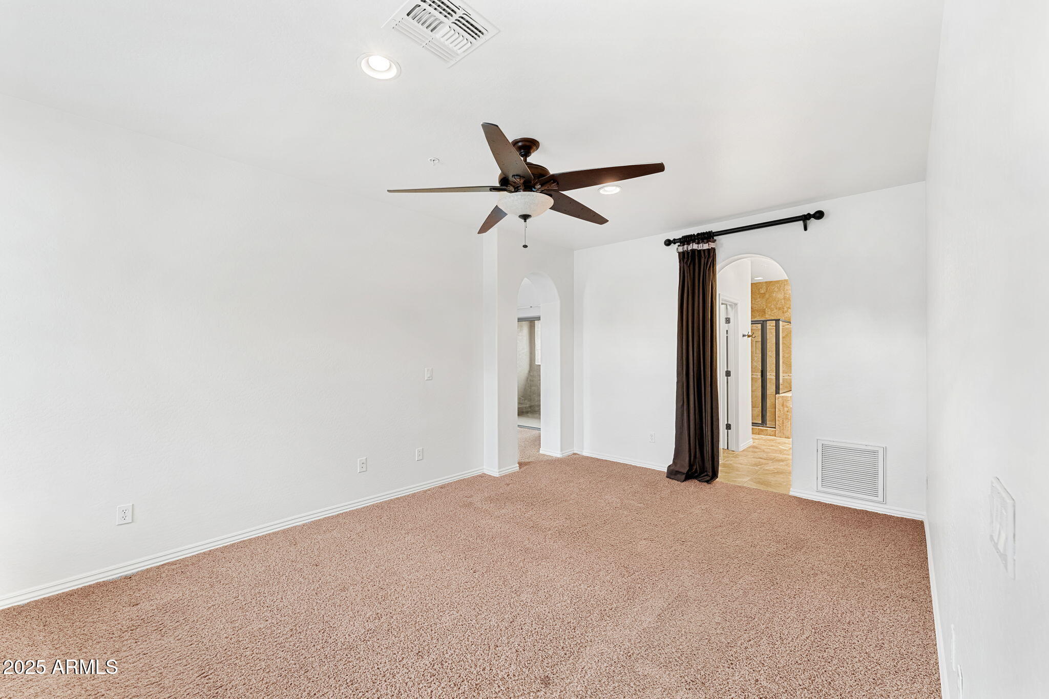 3935 E ROUGH RIDER Road # 1235