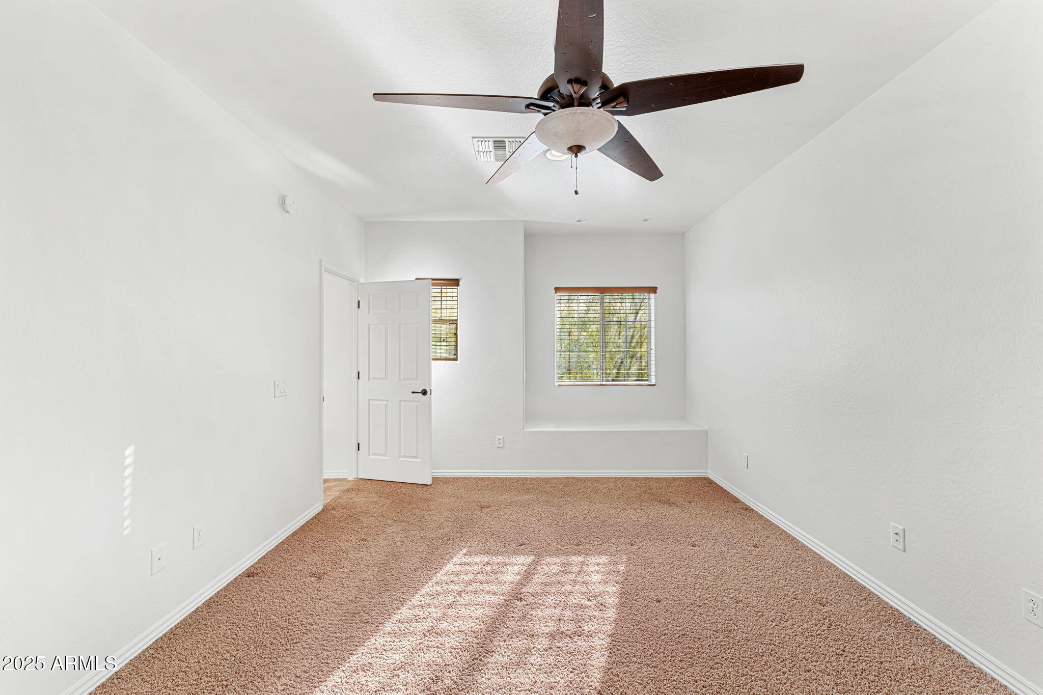 3935 E ROUGH RIDER Road # 1235