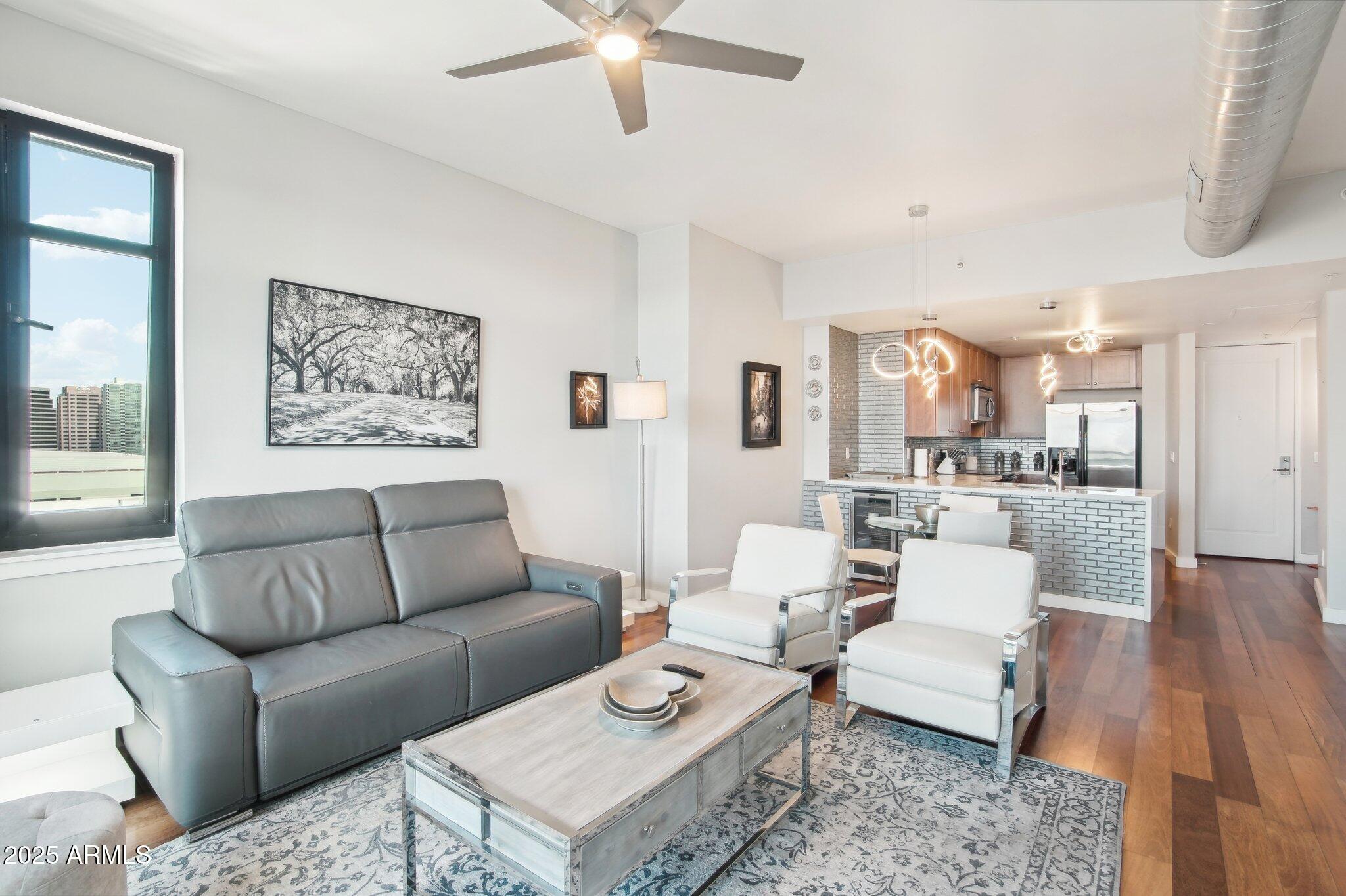 310 S 4TH Street # 1504