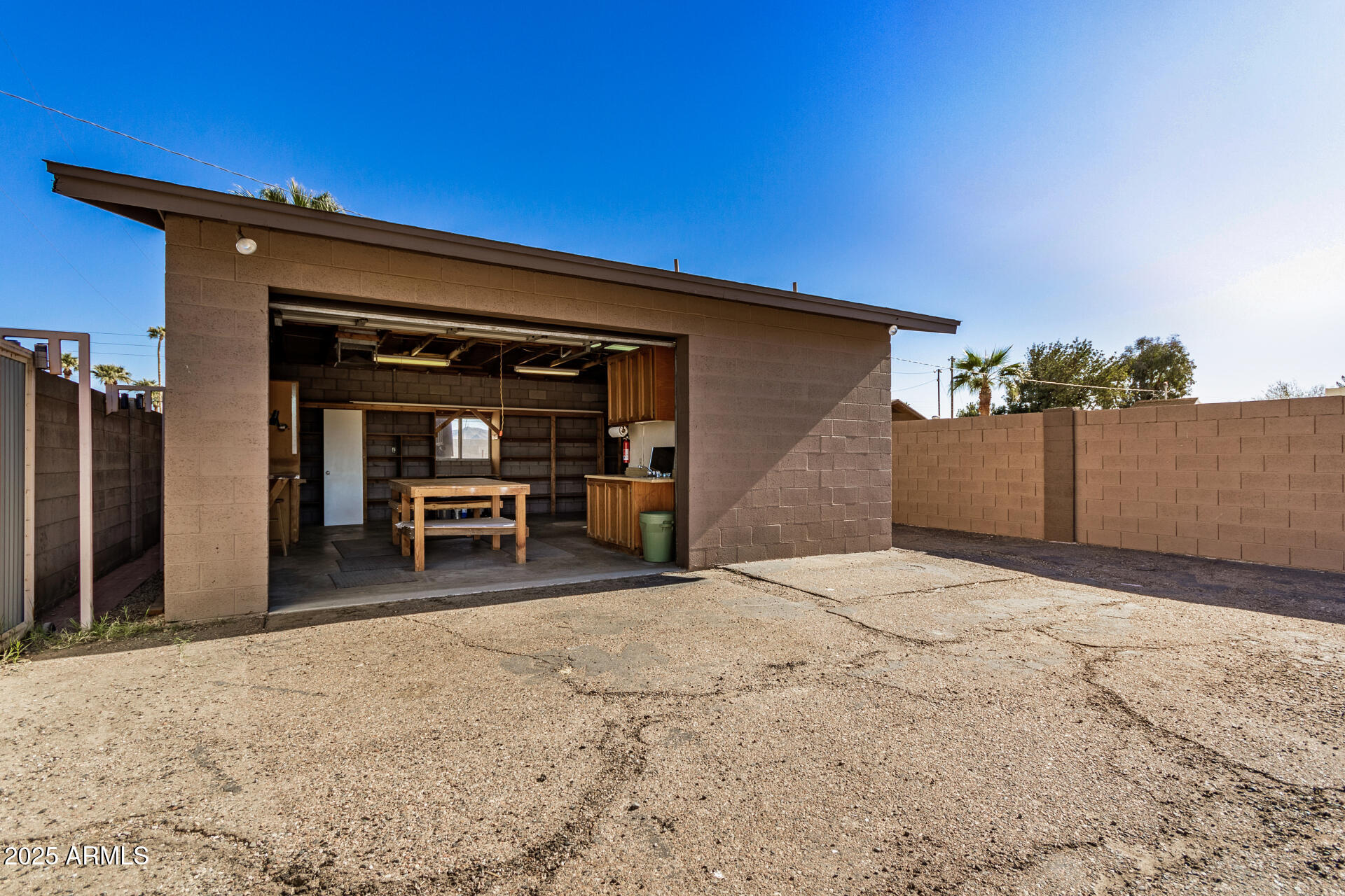 3110 W Paradise Drive