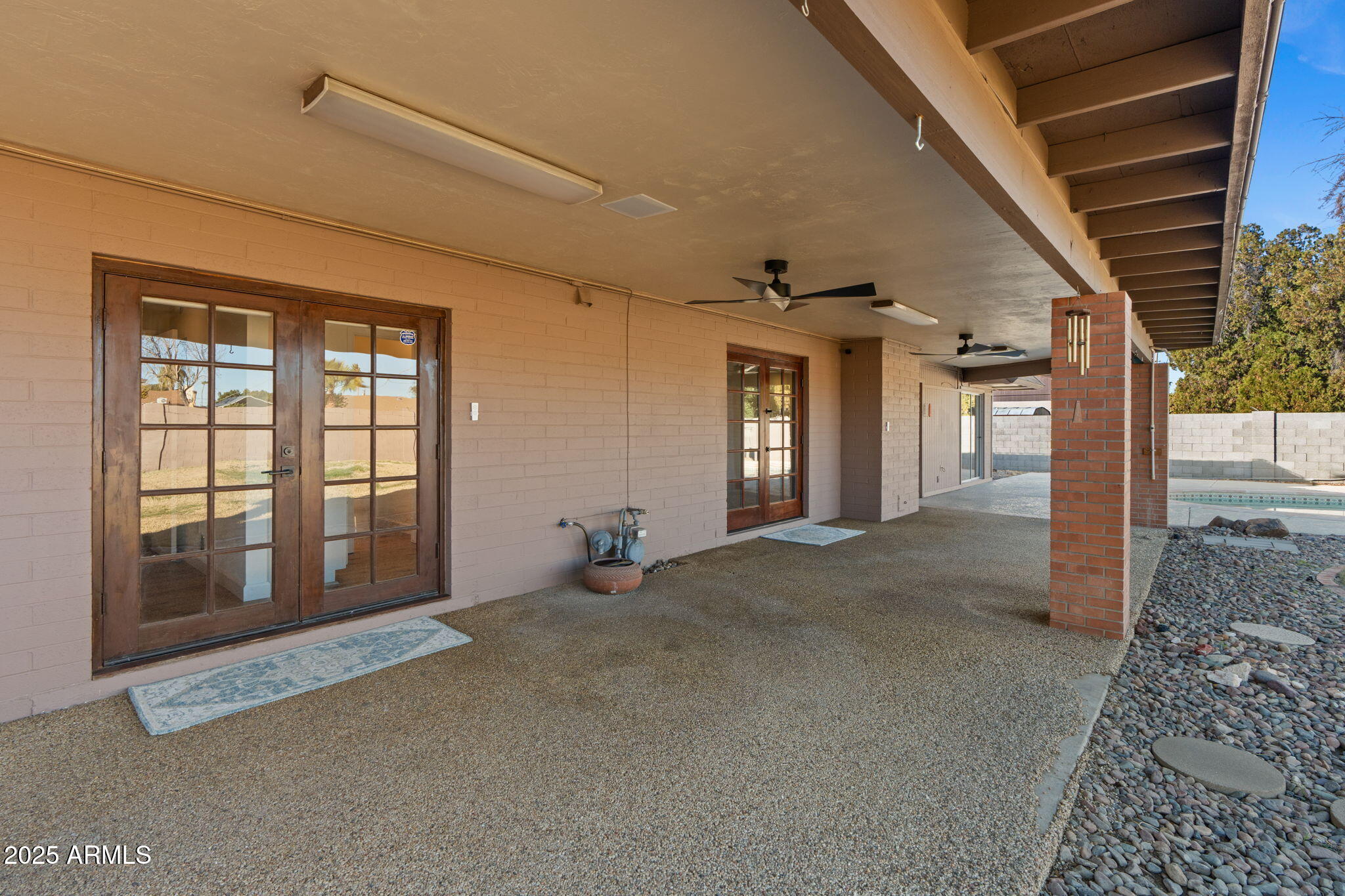3110 W Paradise Drive