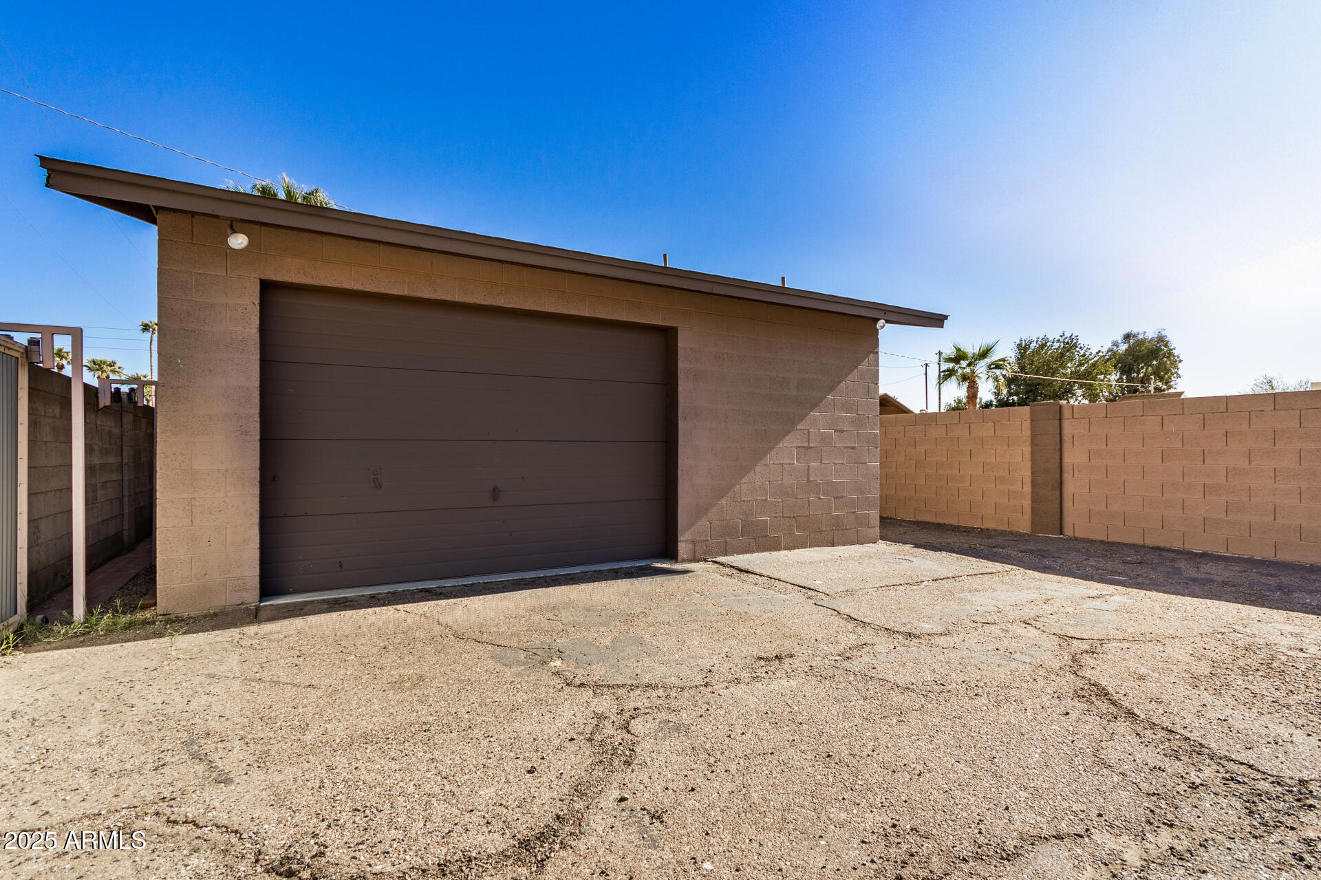 3110 W Paradise Drive