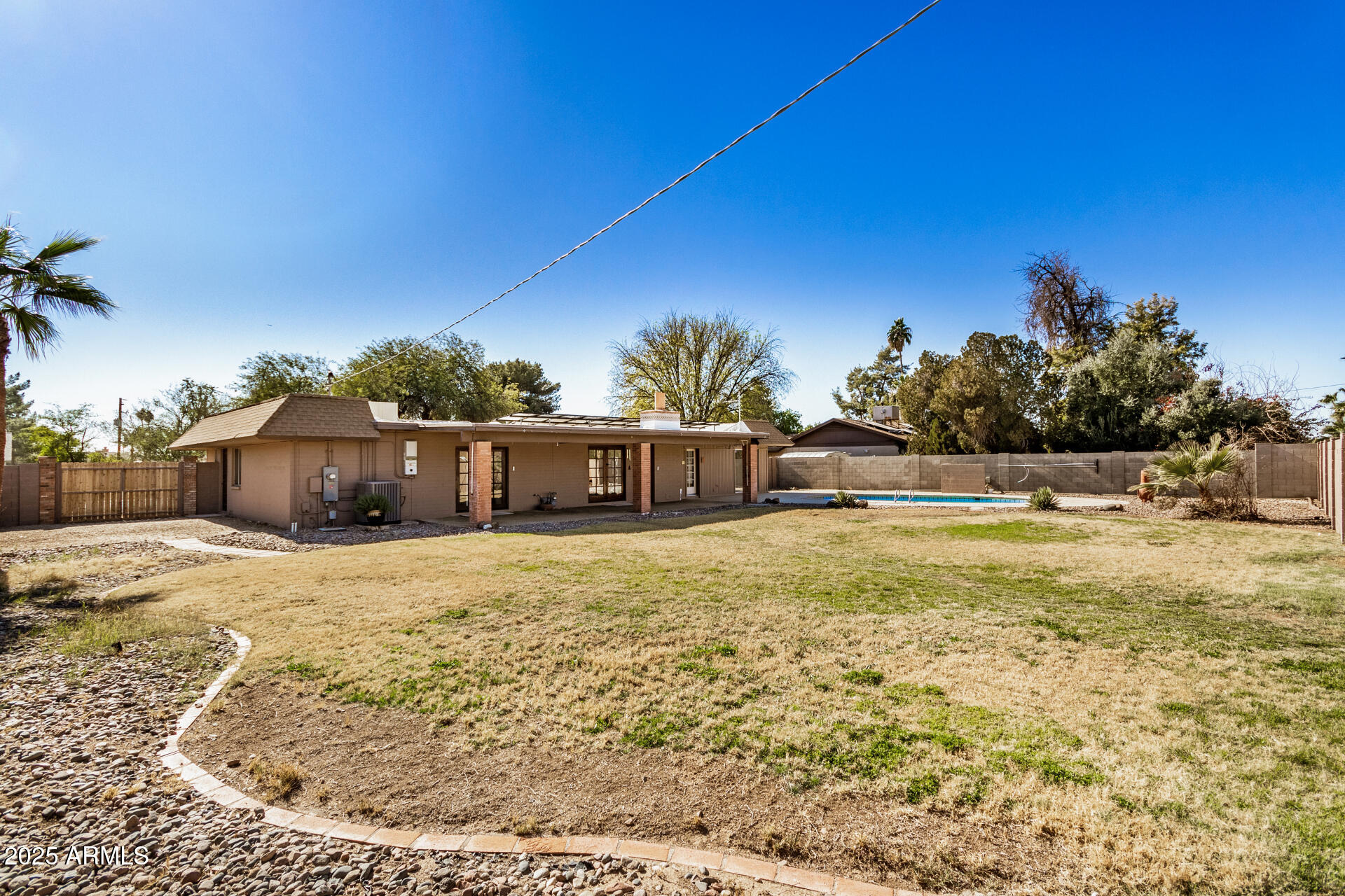 3110 W Paradise Drive