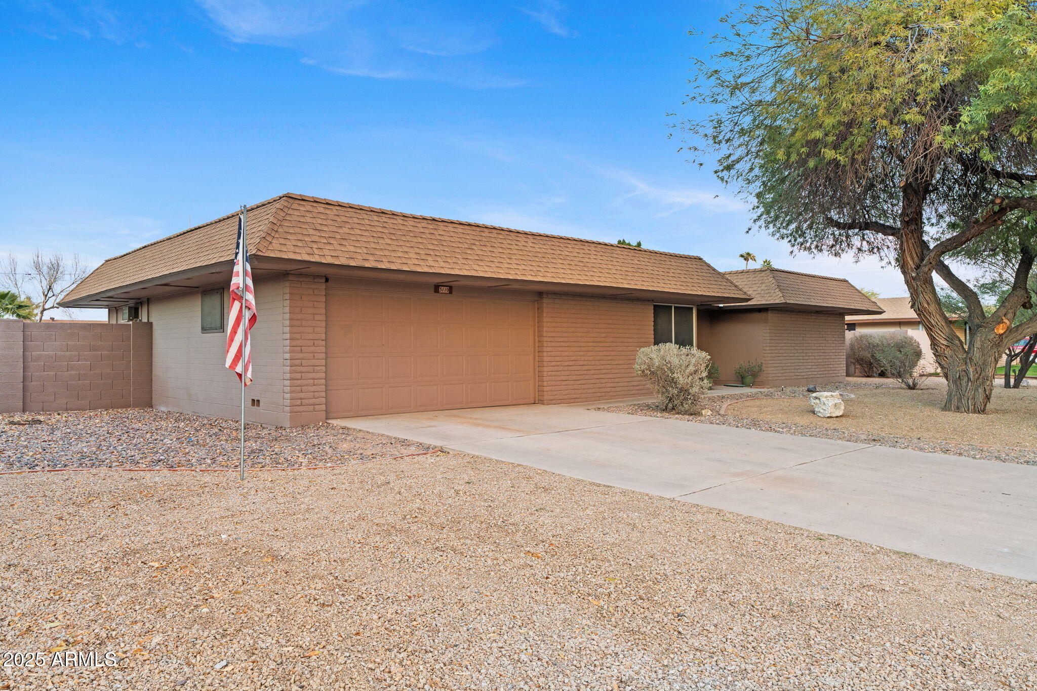 3110 W Paradise Drive