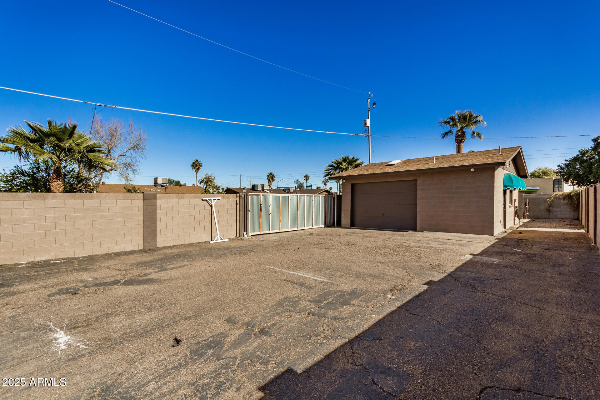 3110 W Paradise Drive
