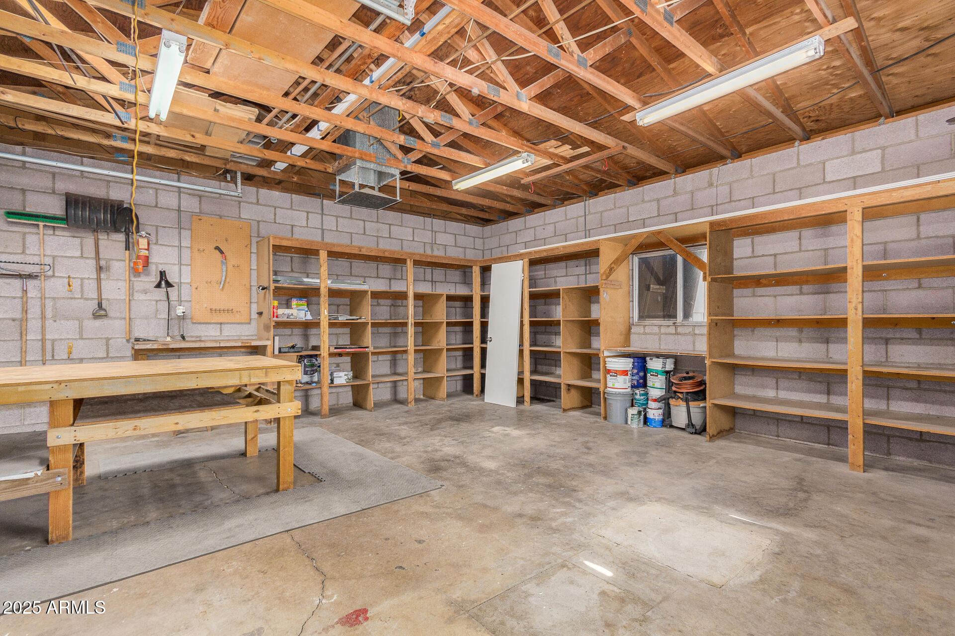 3110 W Paradise Drive