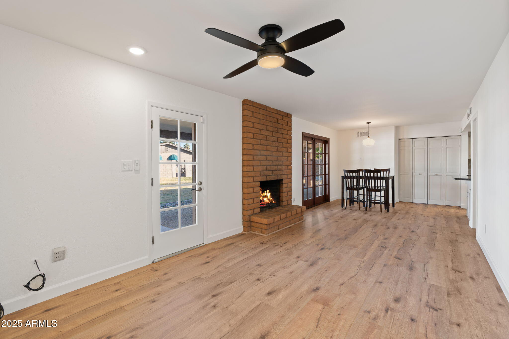 3110 W Paradise Drive