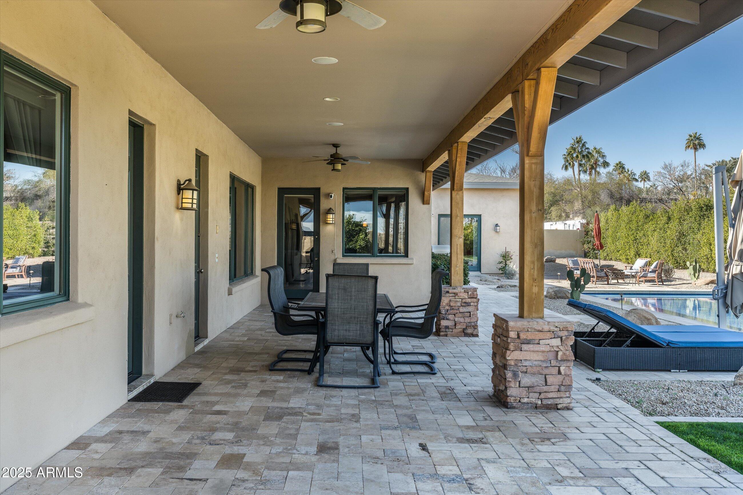 7254 E VISTA Drive
