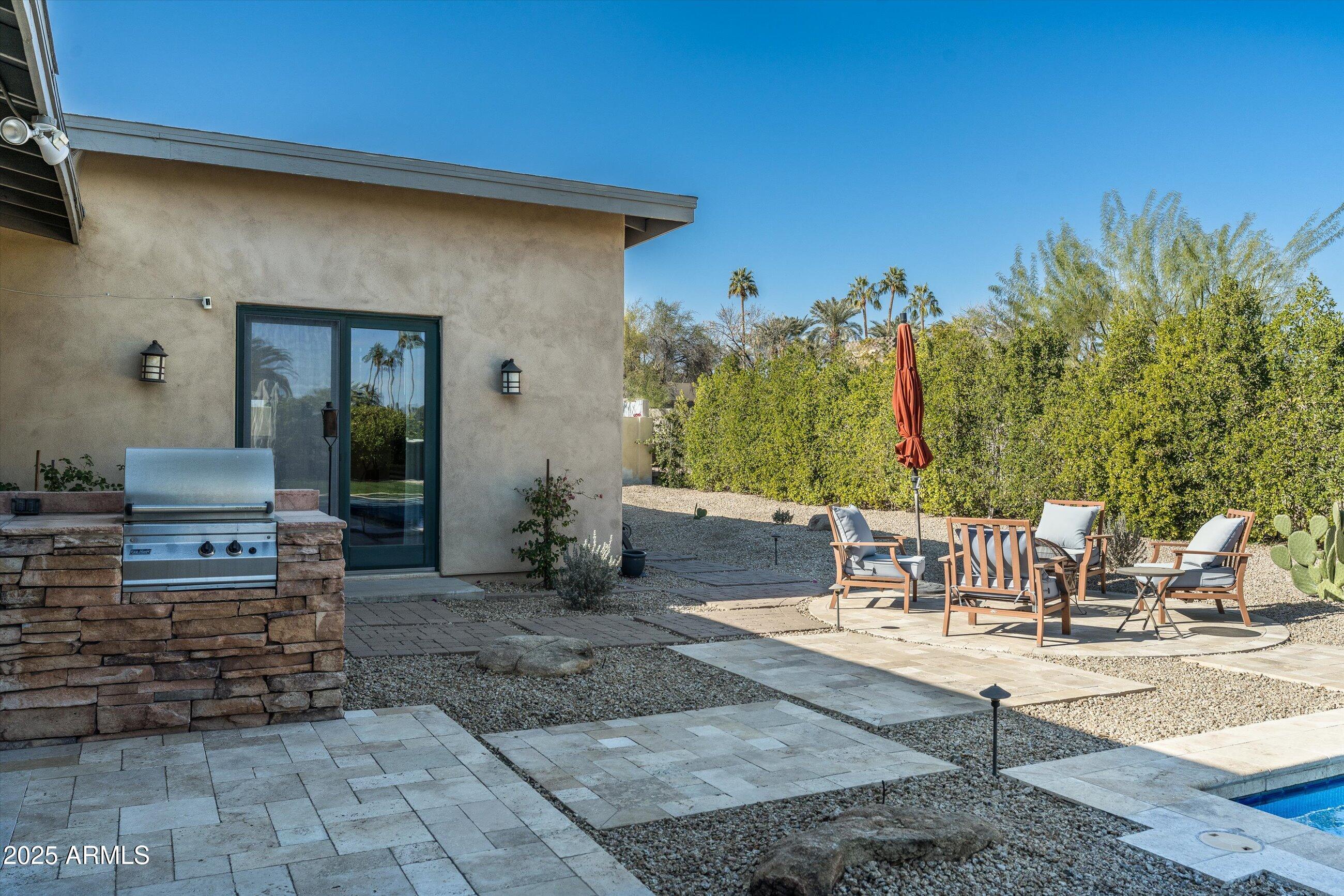 7254 E VISTA Drive