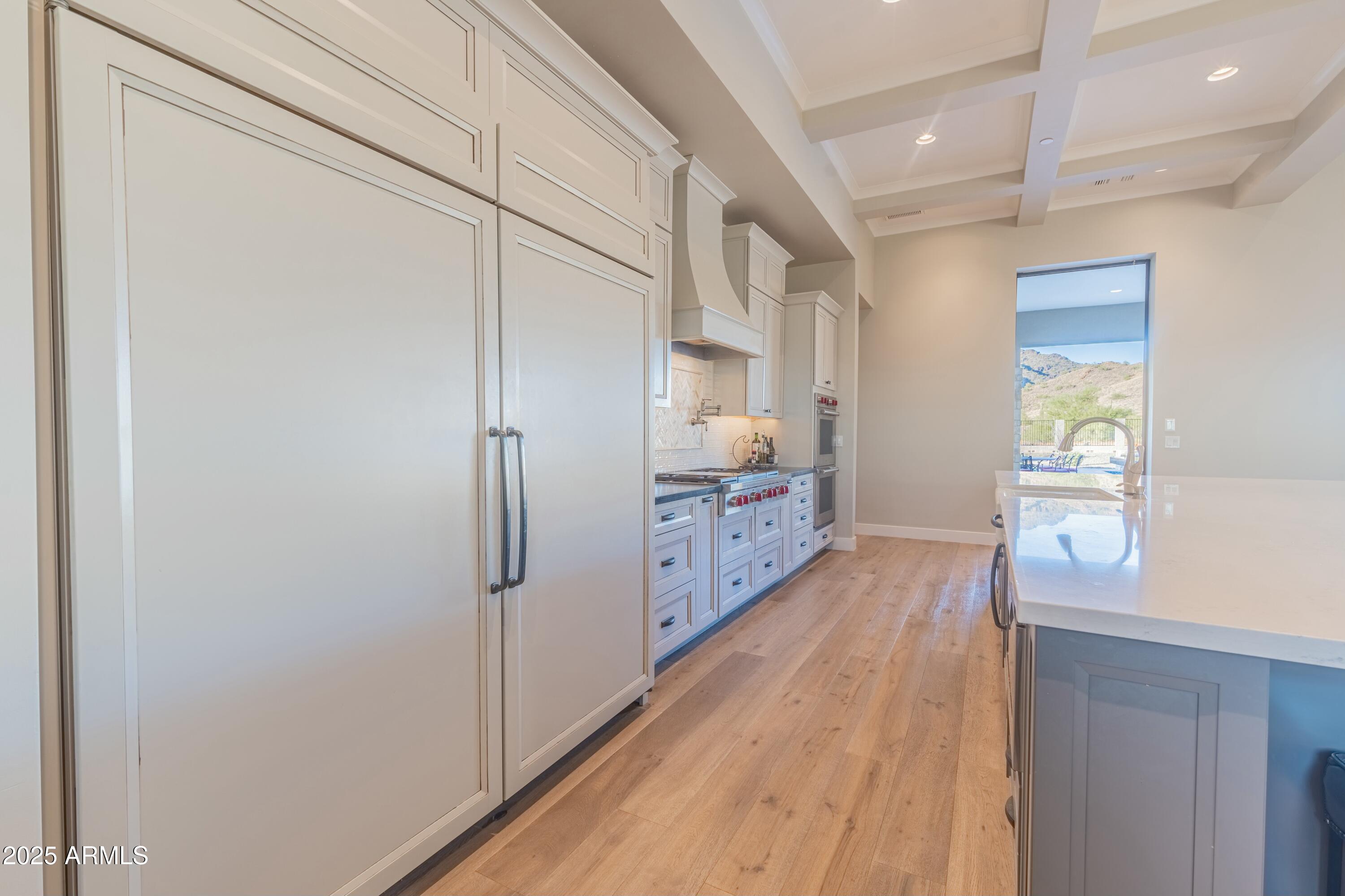3162 E DOLORES Road