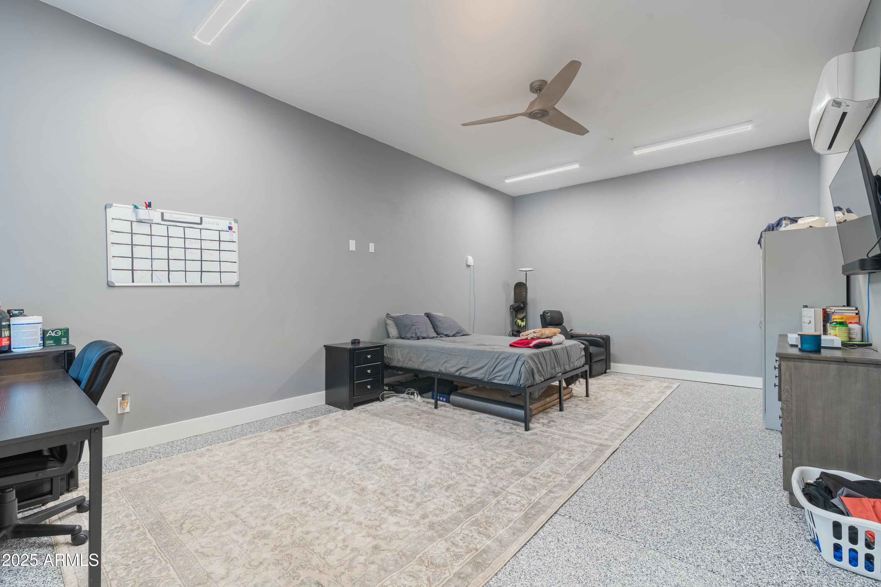 3162 E DOLORES Road