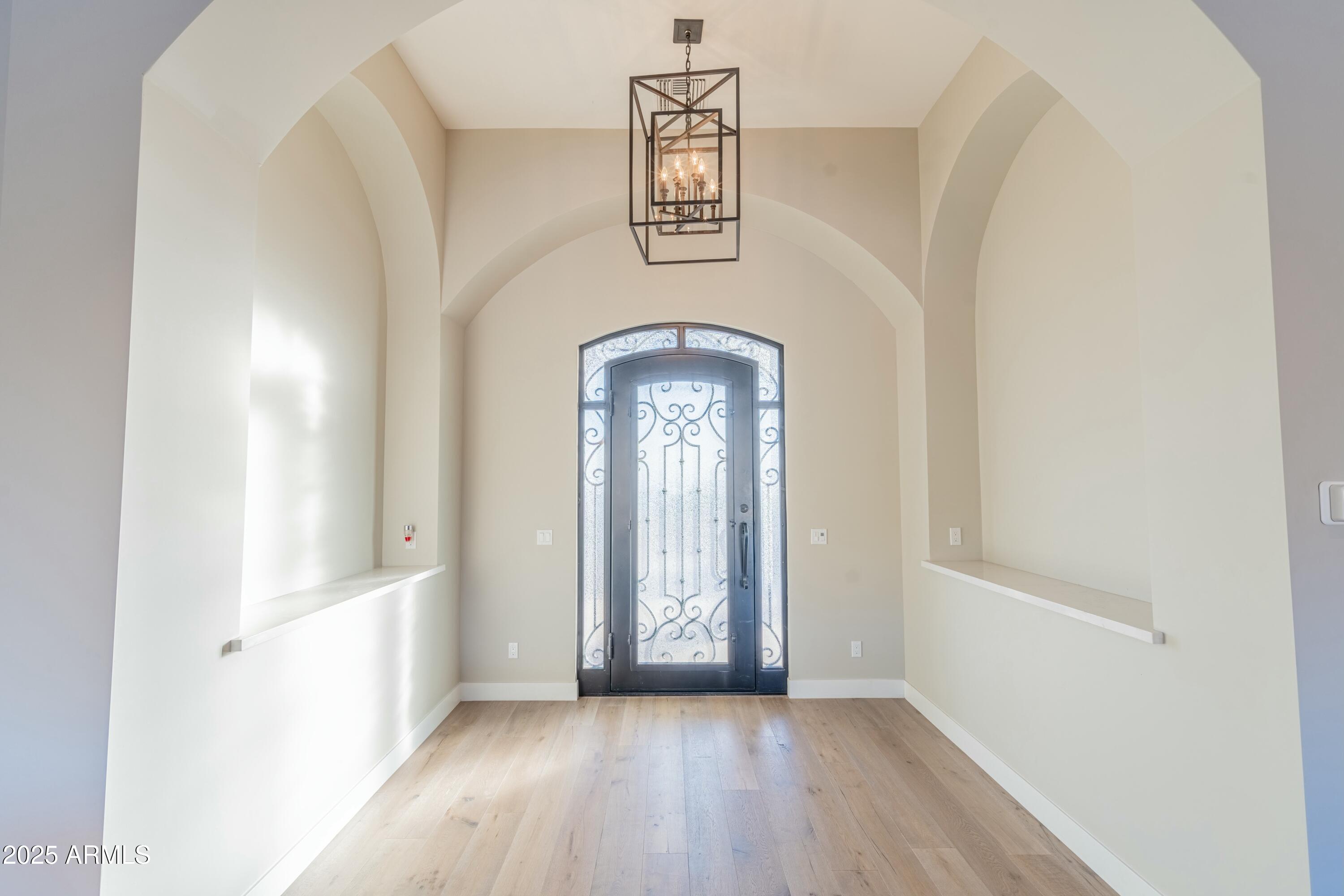 3162 E DOLORES Road